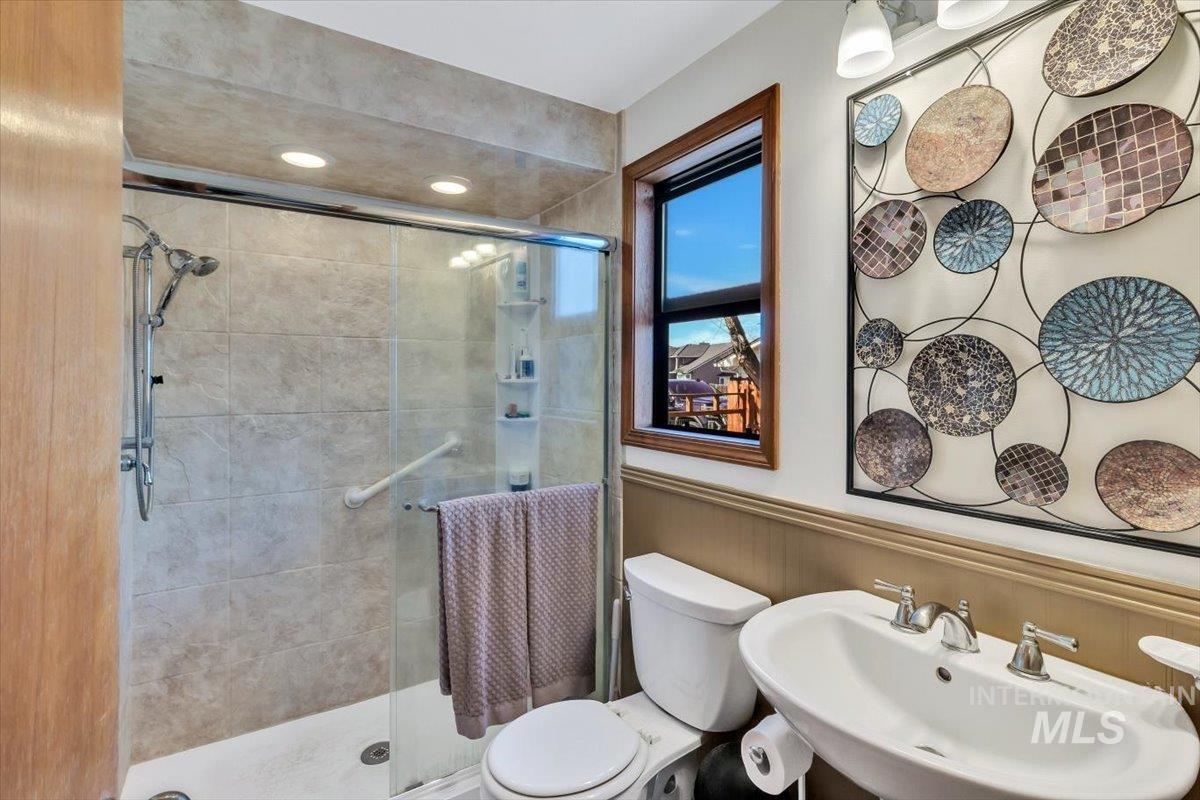 11056 W Highmont Drive