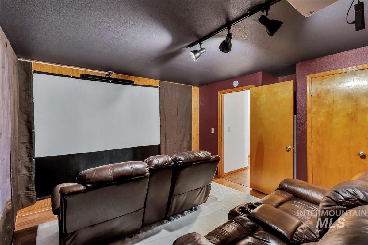 11056 W Highmont Drive