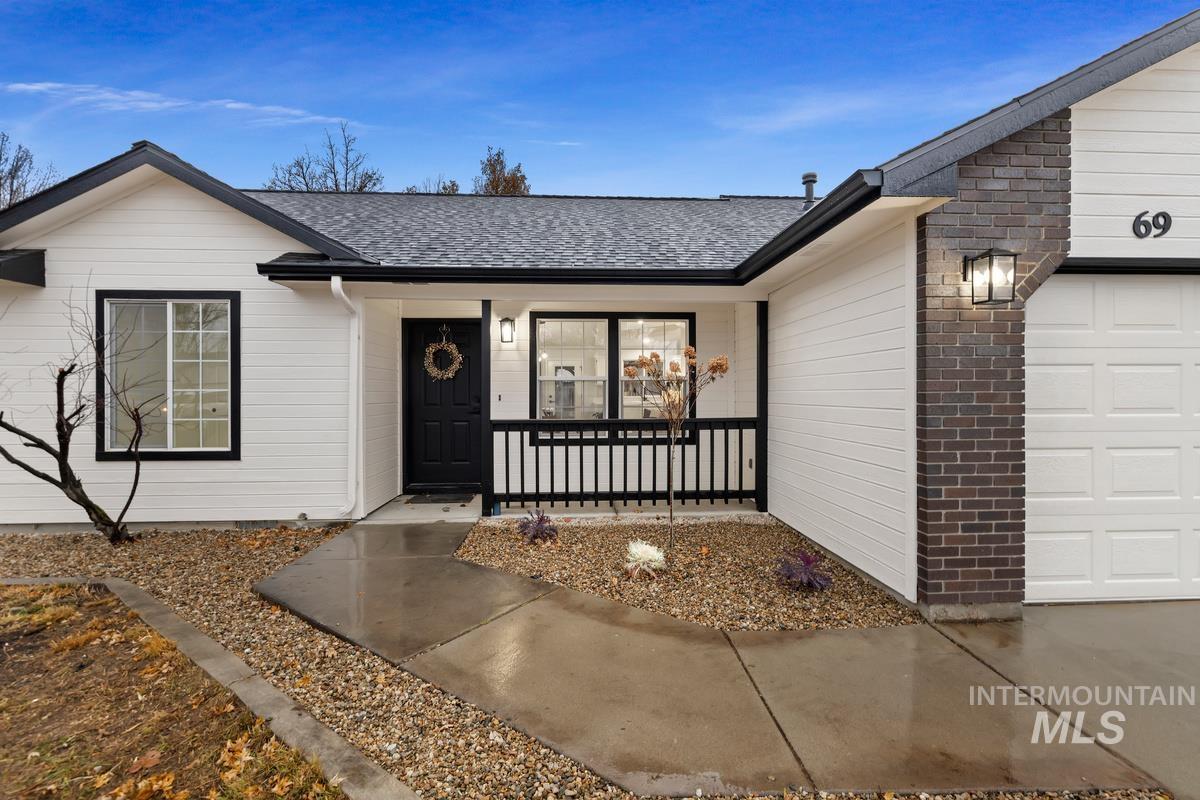 69 S Frontier Way