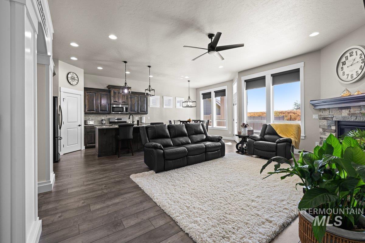 2569 W Herron Ridge Ct