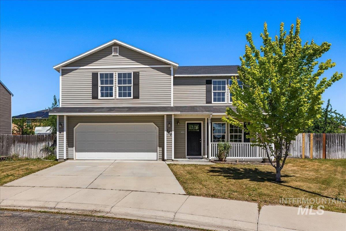 120 E Willow Creek Dr