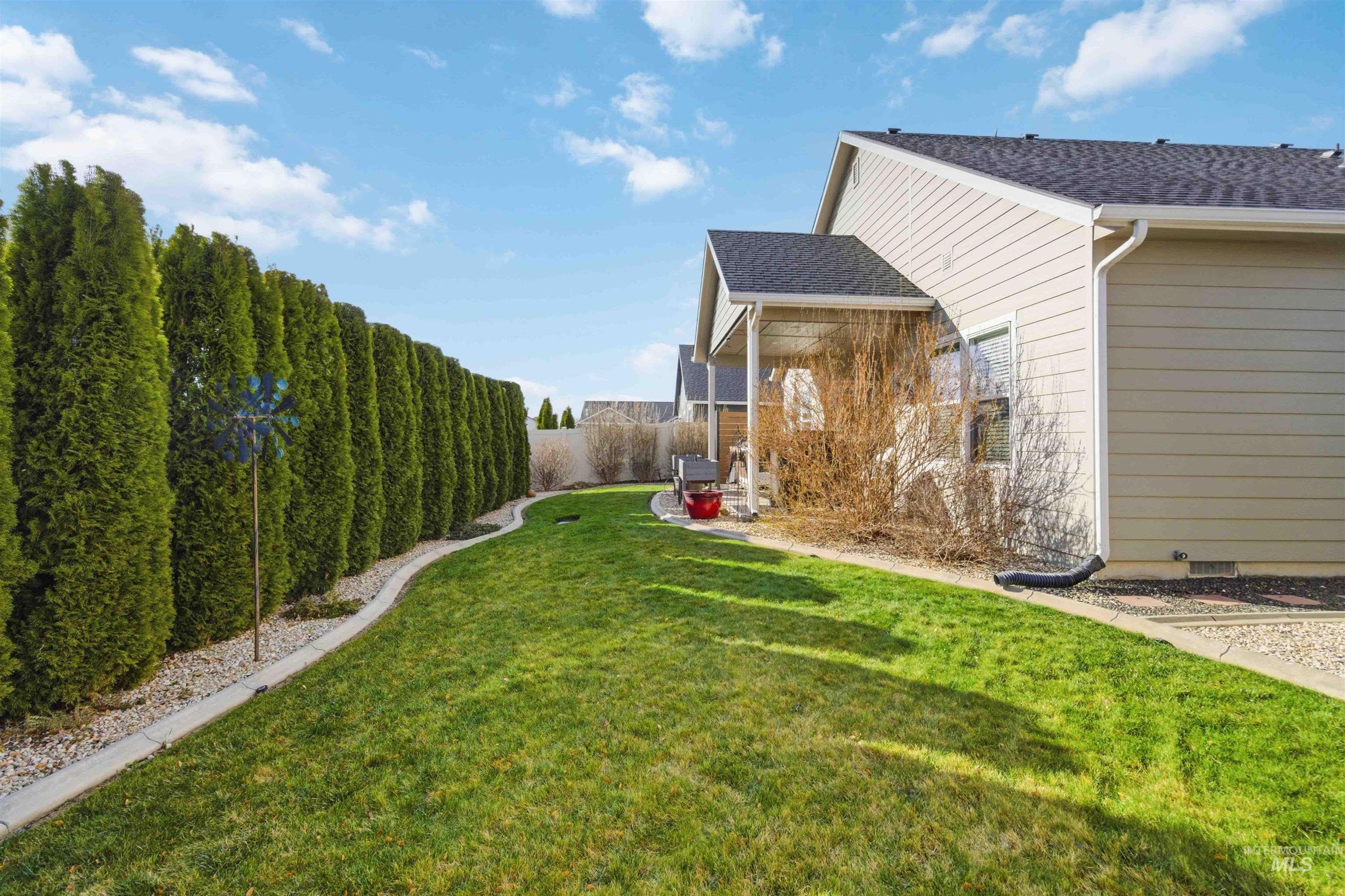 2450 N Iditarod Way