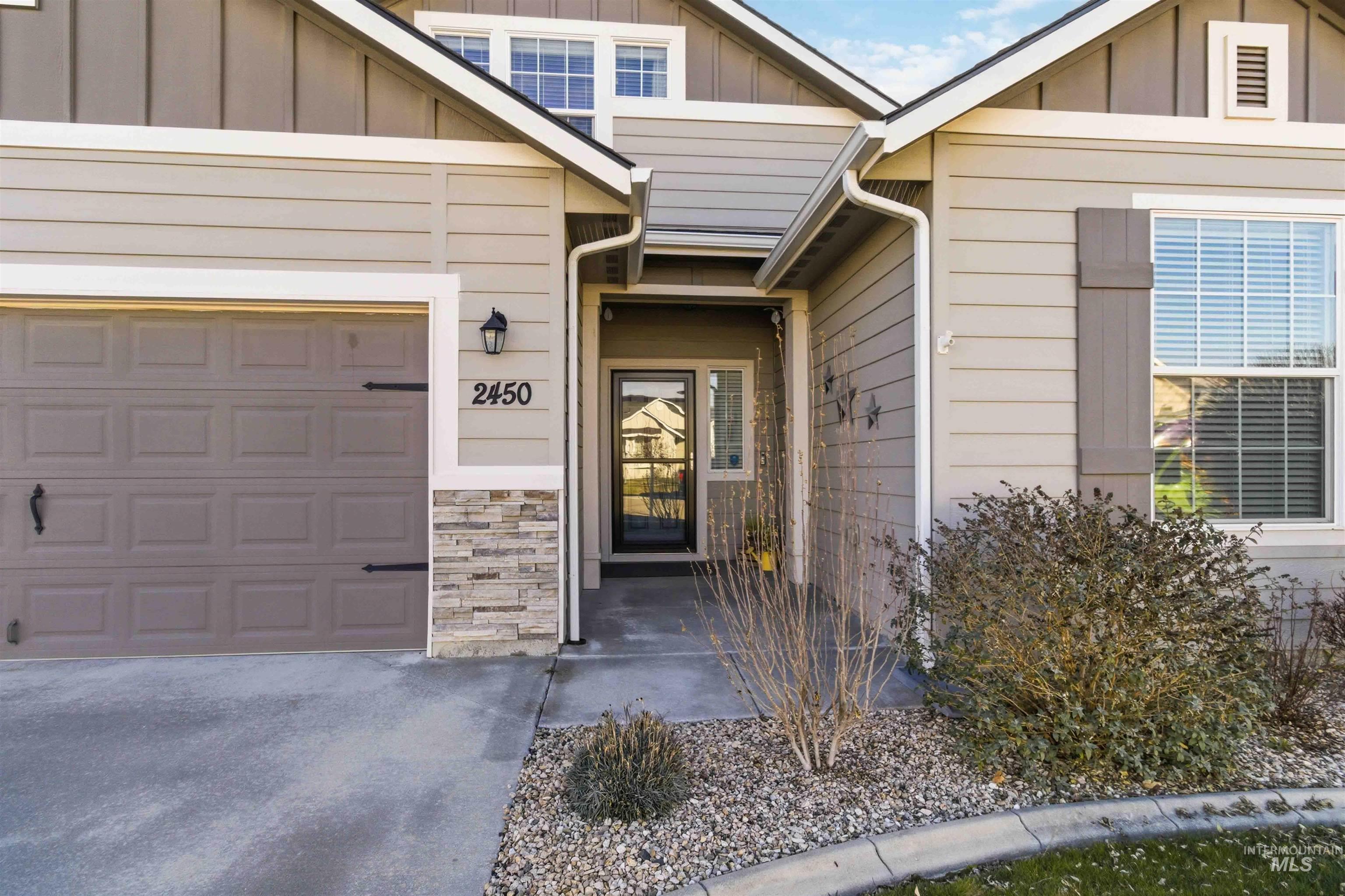 2450 N Iditarod Way