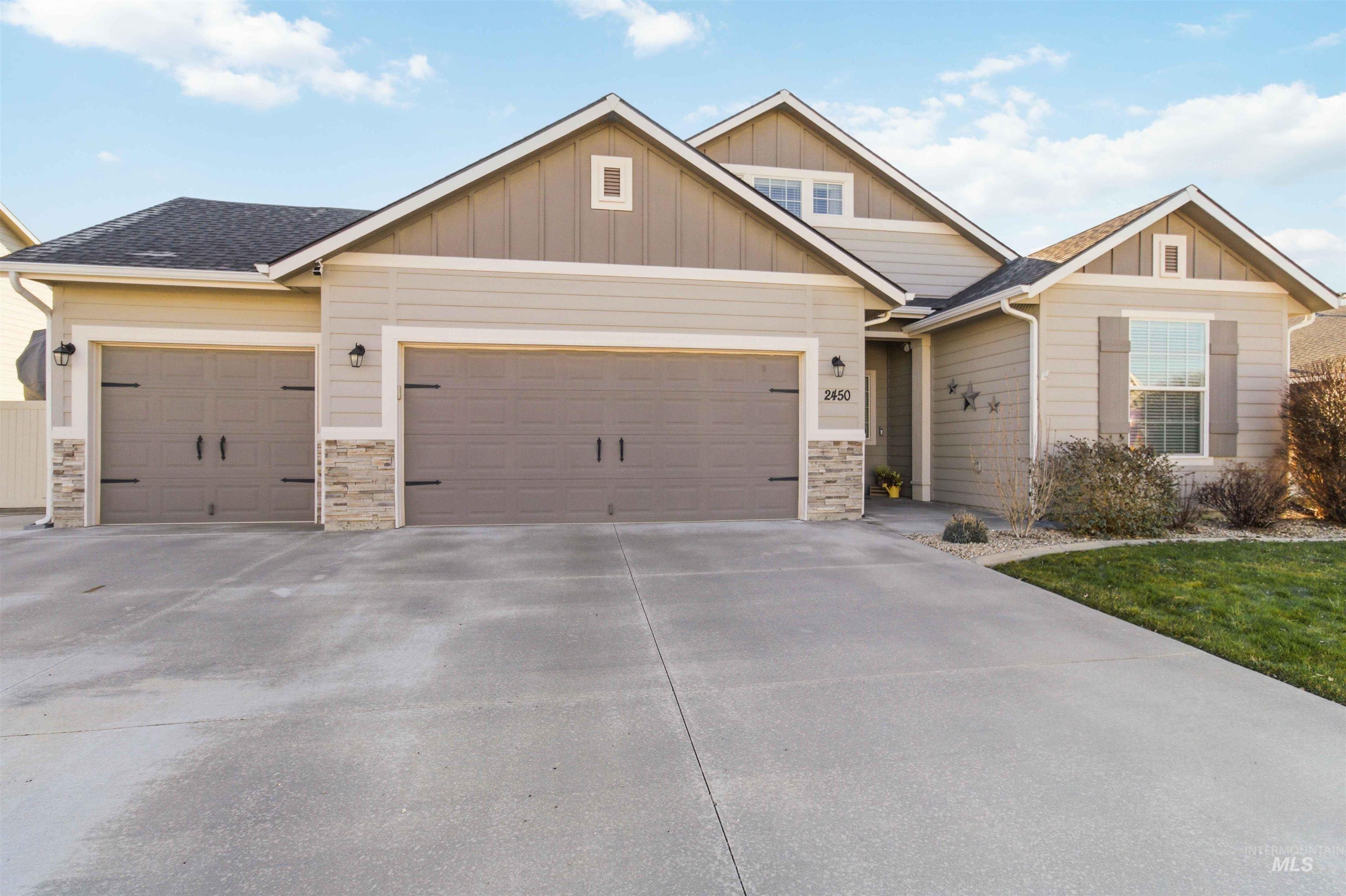 2450 N Iditarod Way