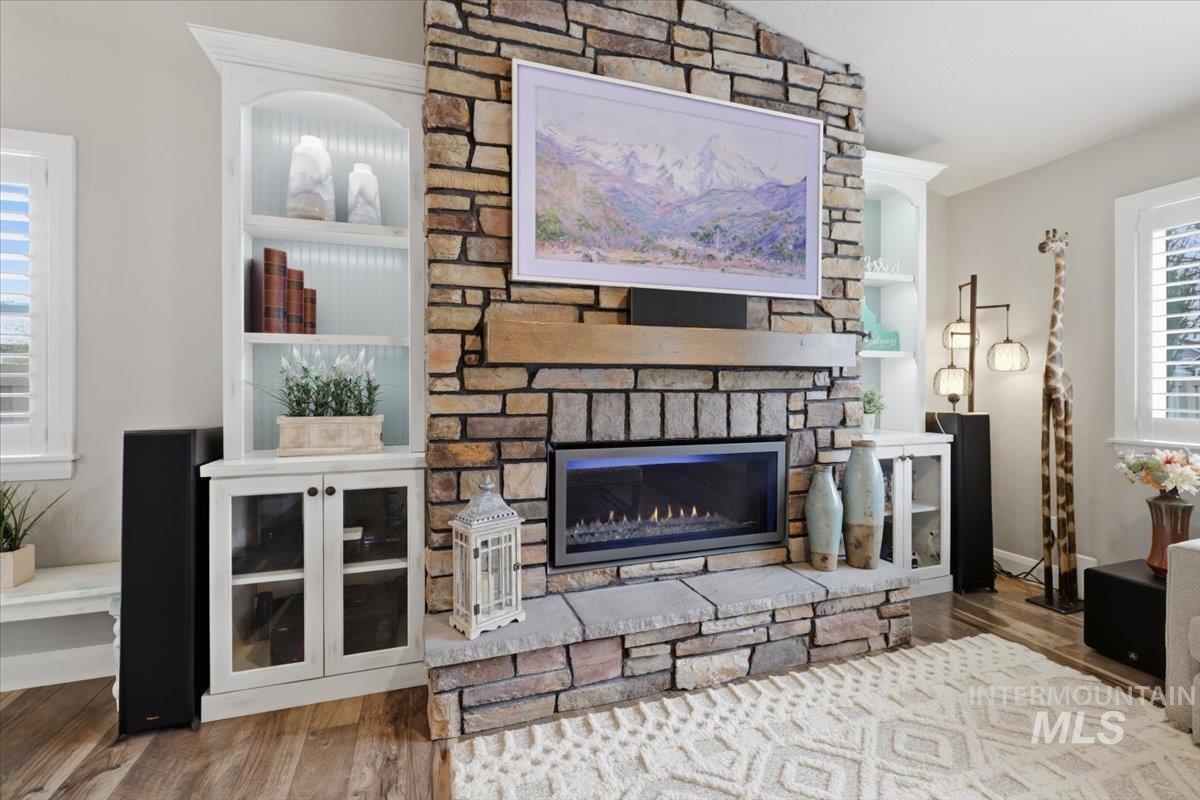 9382 S Updale Avenue