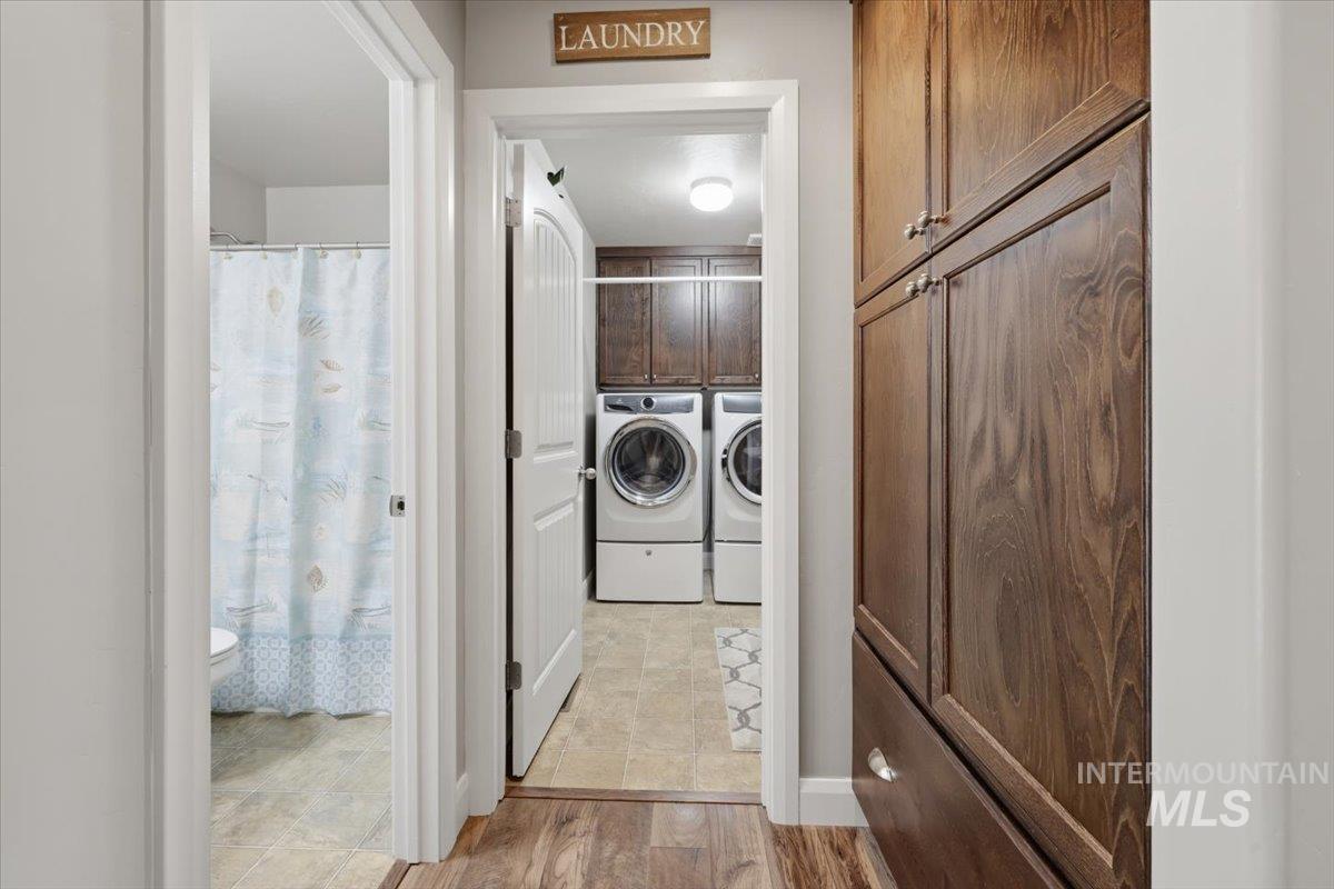 9382 S Updale Avenue