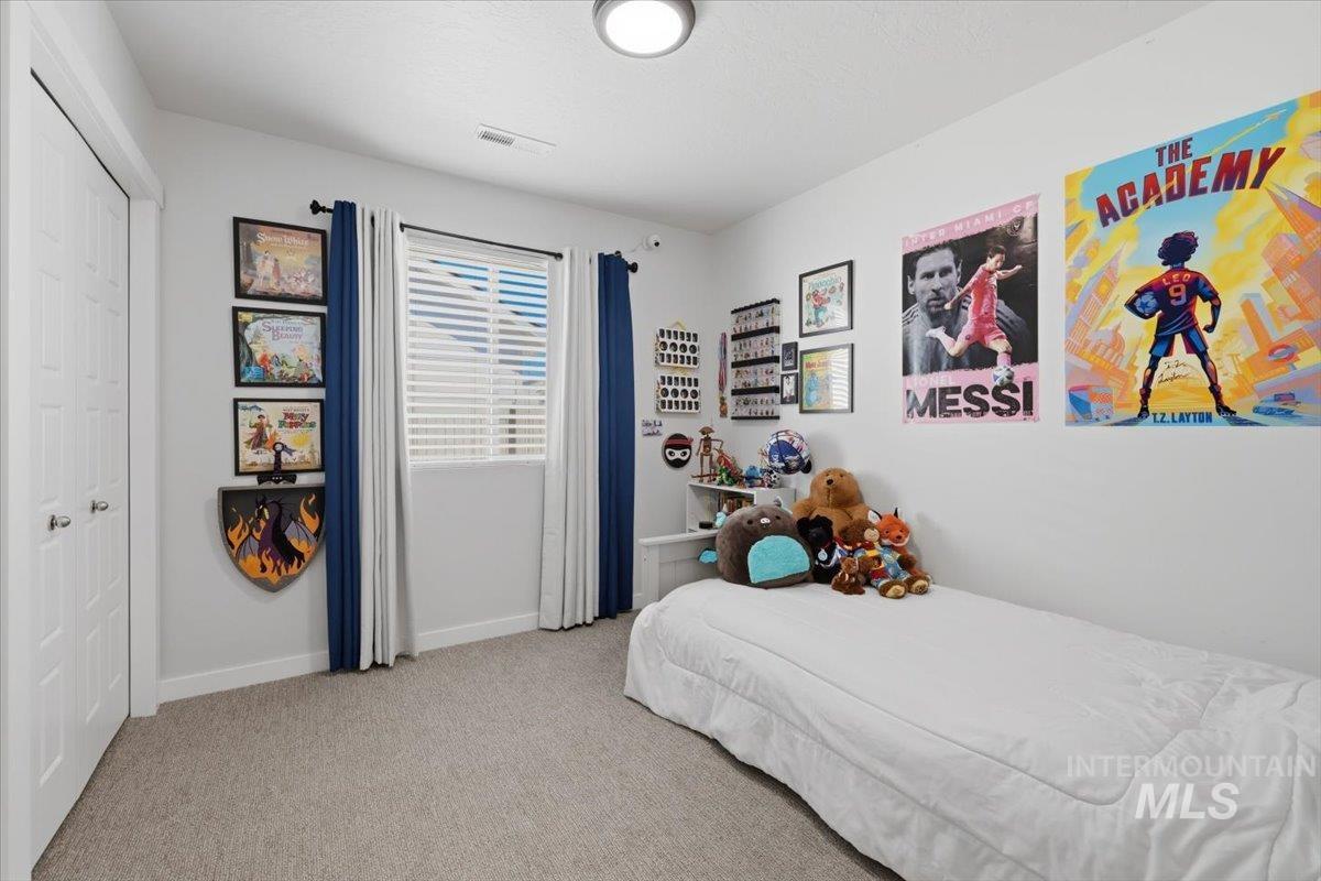 5496 S Desert Cactus Ave