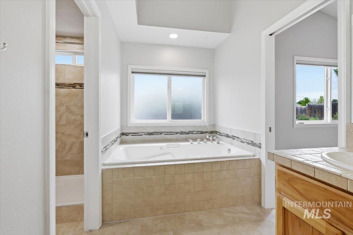 4031 E Aphrodite Dr.