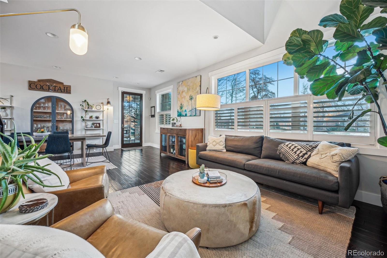 3039 N Milwaukee Street