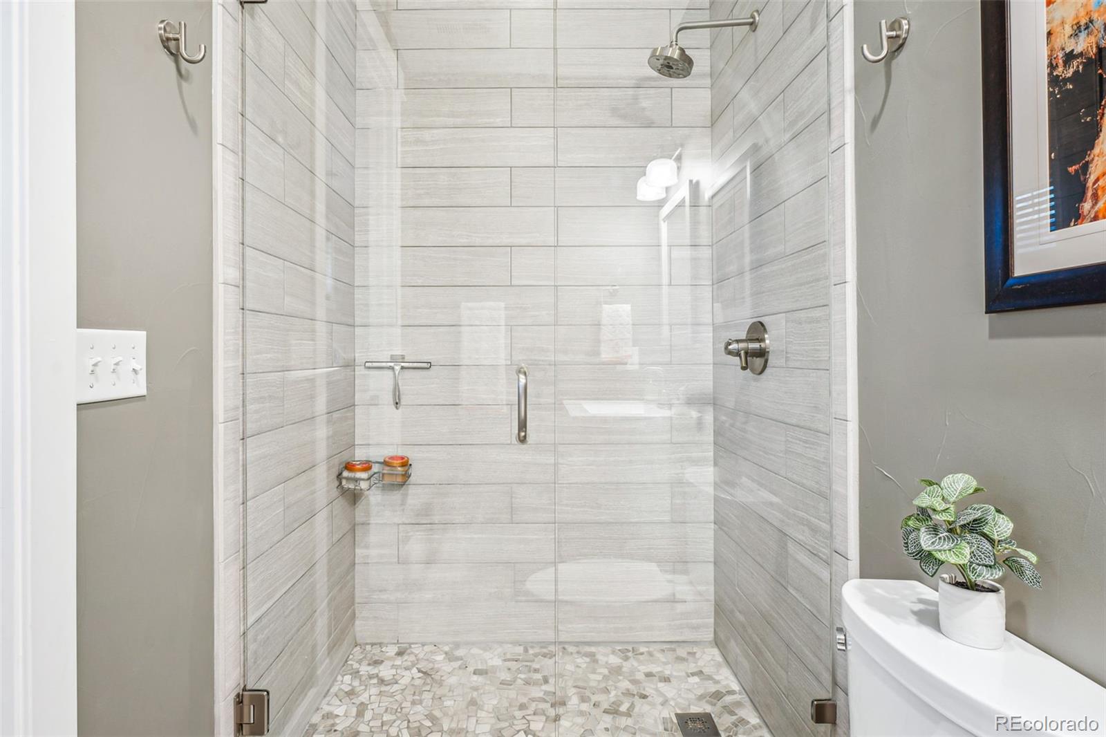 3039 N Milwaukee Street