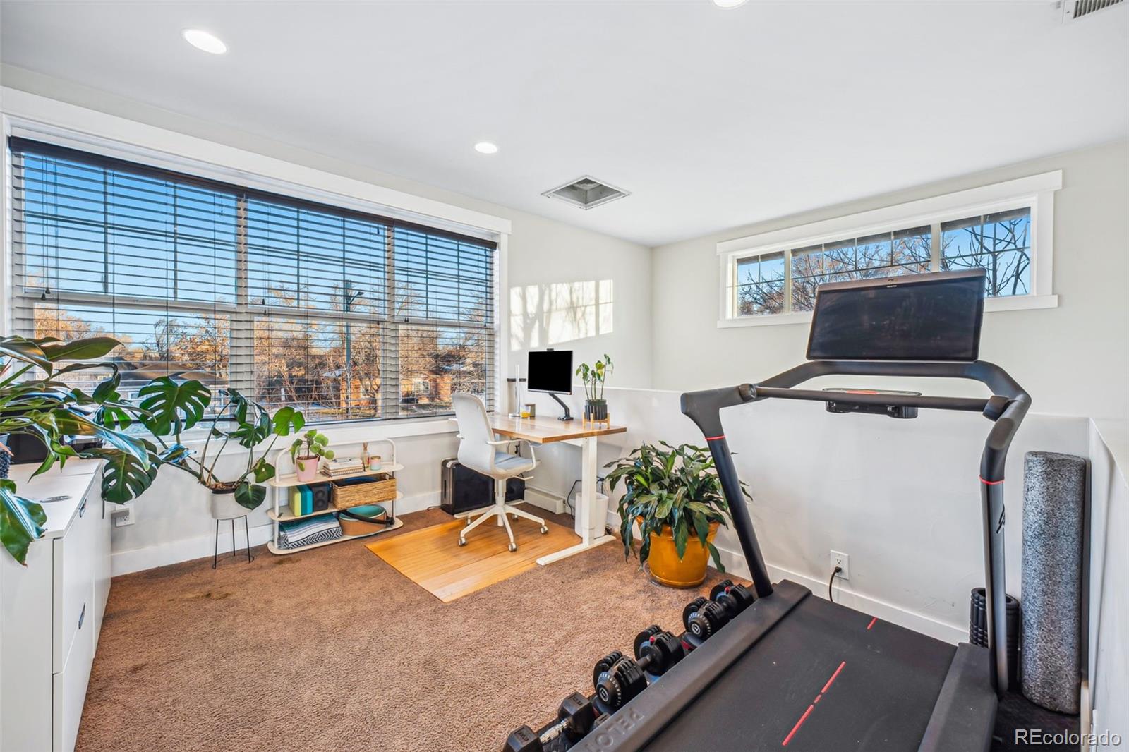 3039 N Milwaukee Street