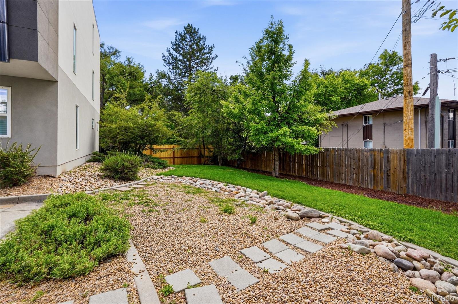 8150 W 10th Avenue