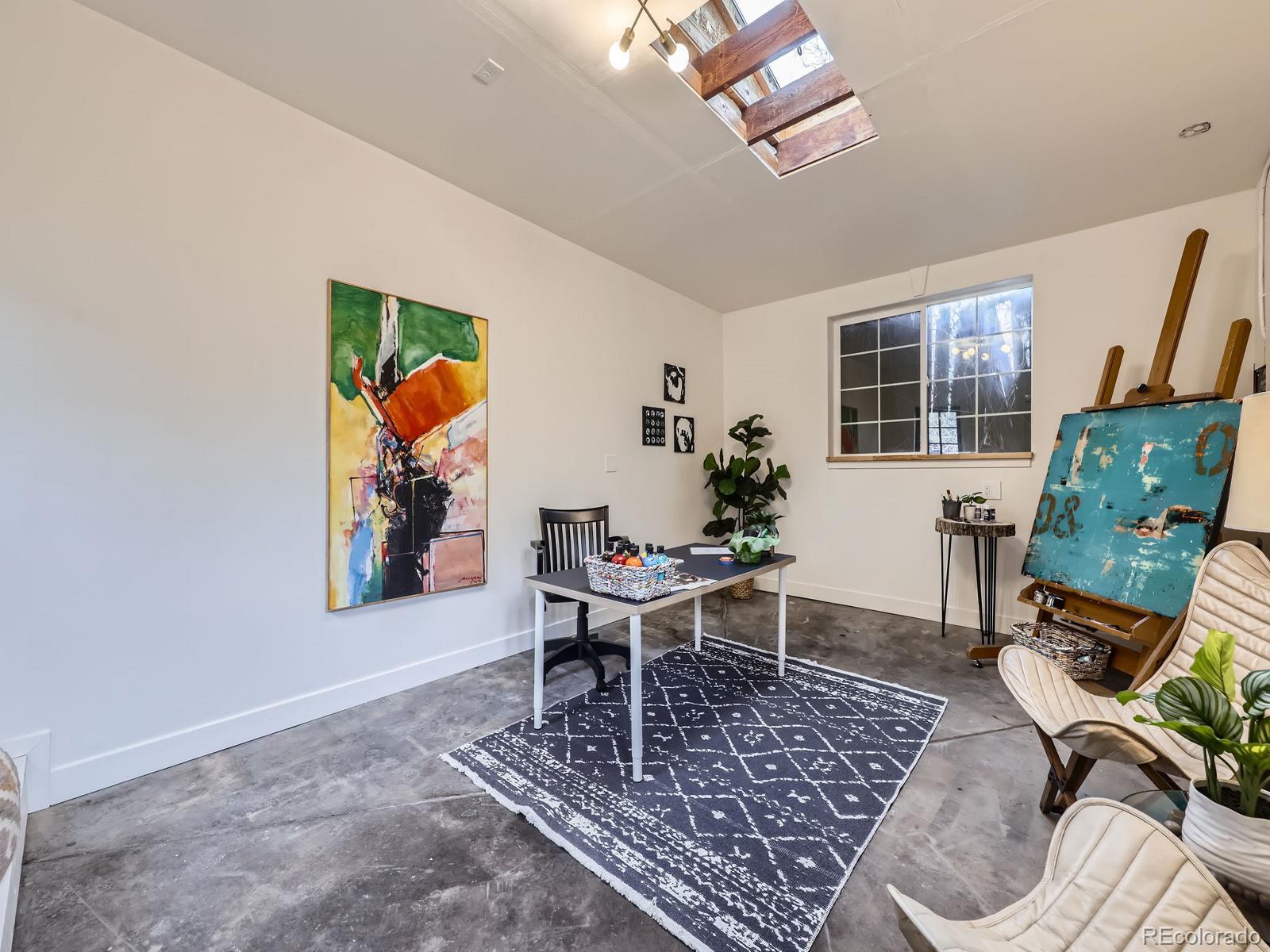 1475 Saint Paul Street