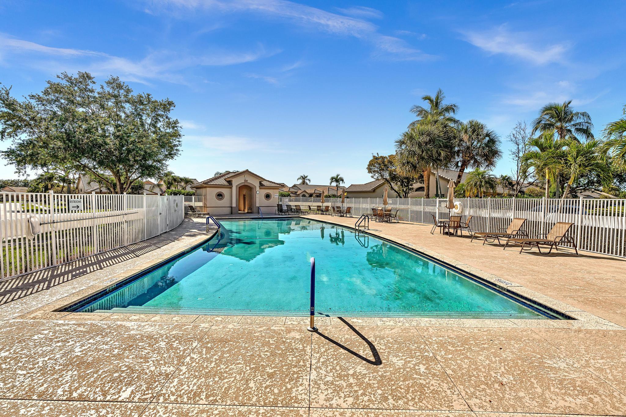 8914 Brittany Lakes Drive