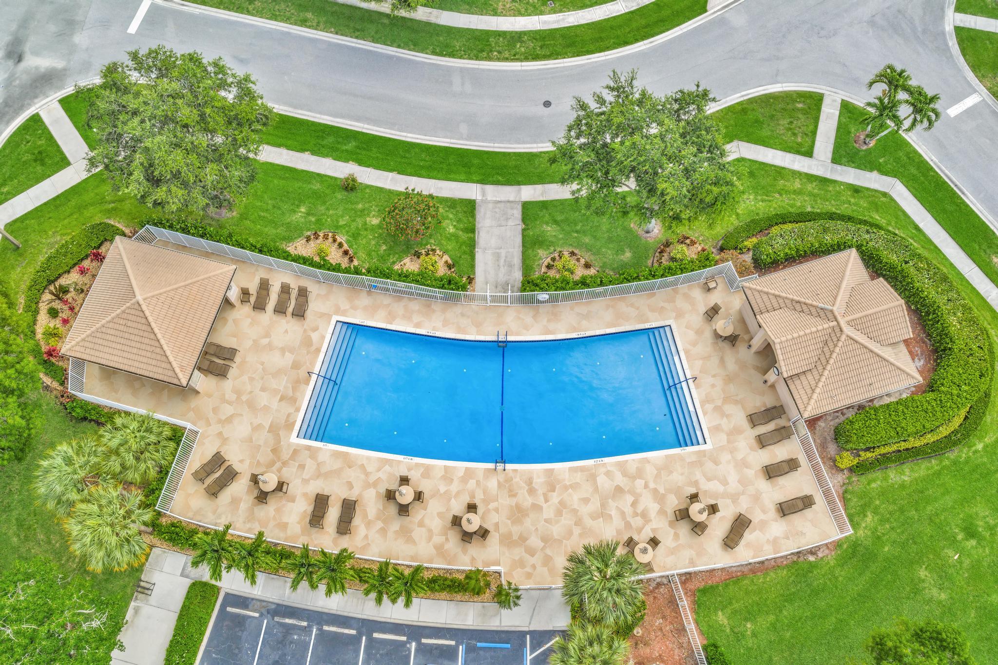 8914 Brittany Lakes Drive