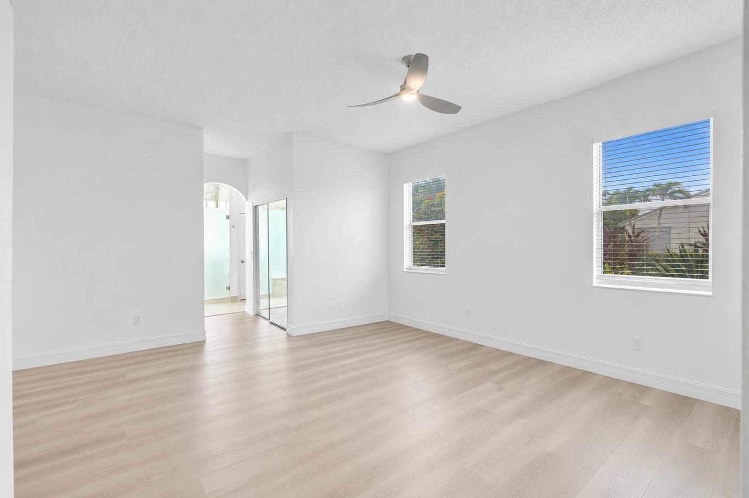 8914 Brittany Lakes Drive