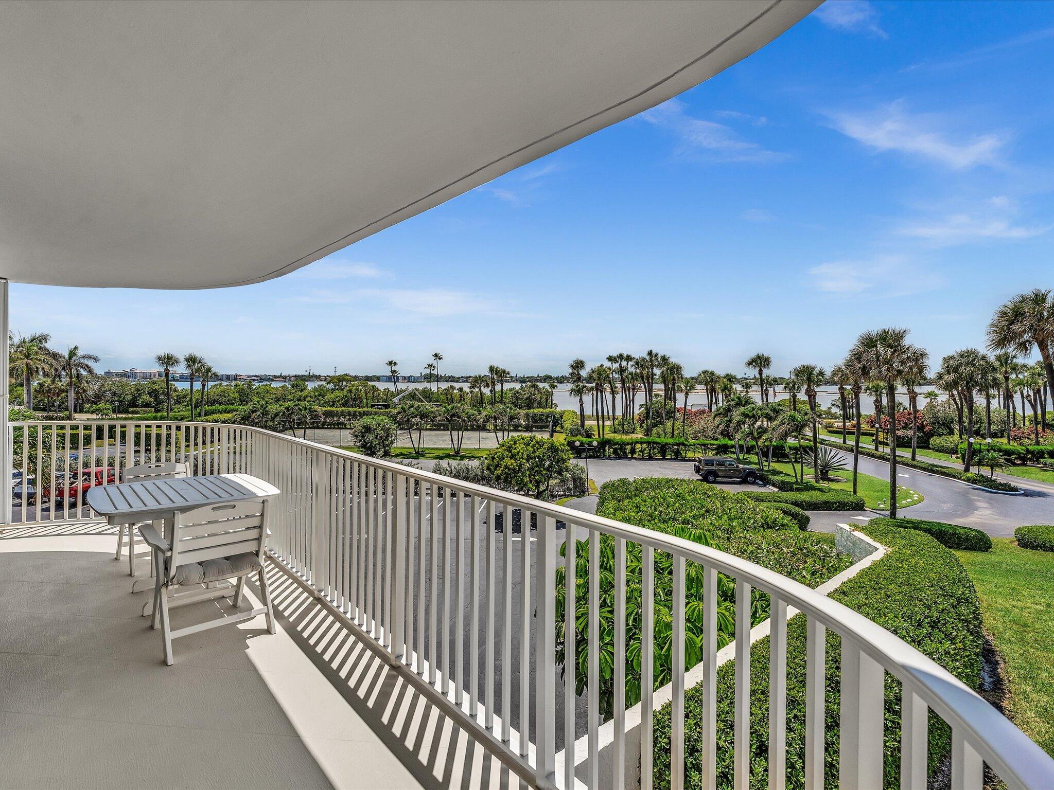 3360 S Ocean Boulevard 2a