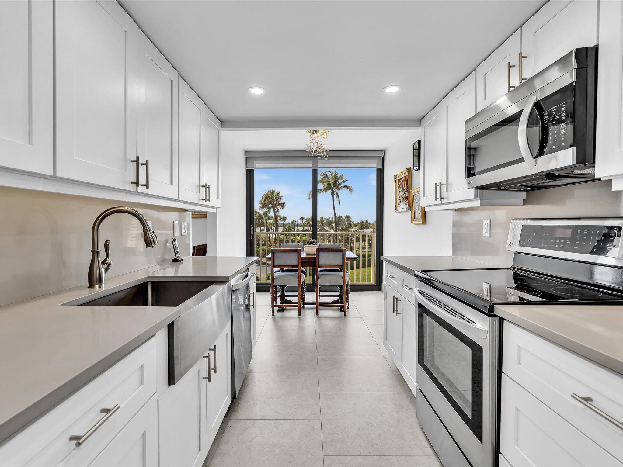 3360 S Ocean Boulevard 2a