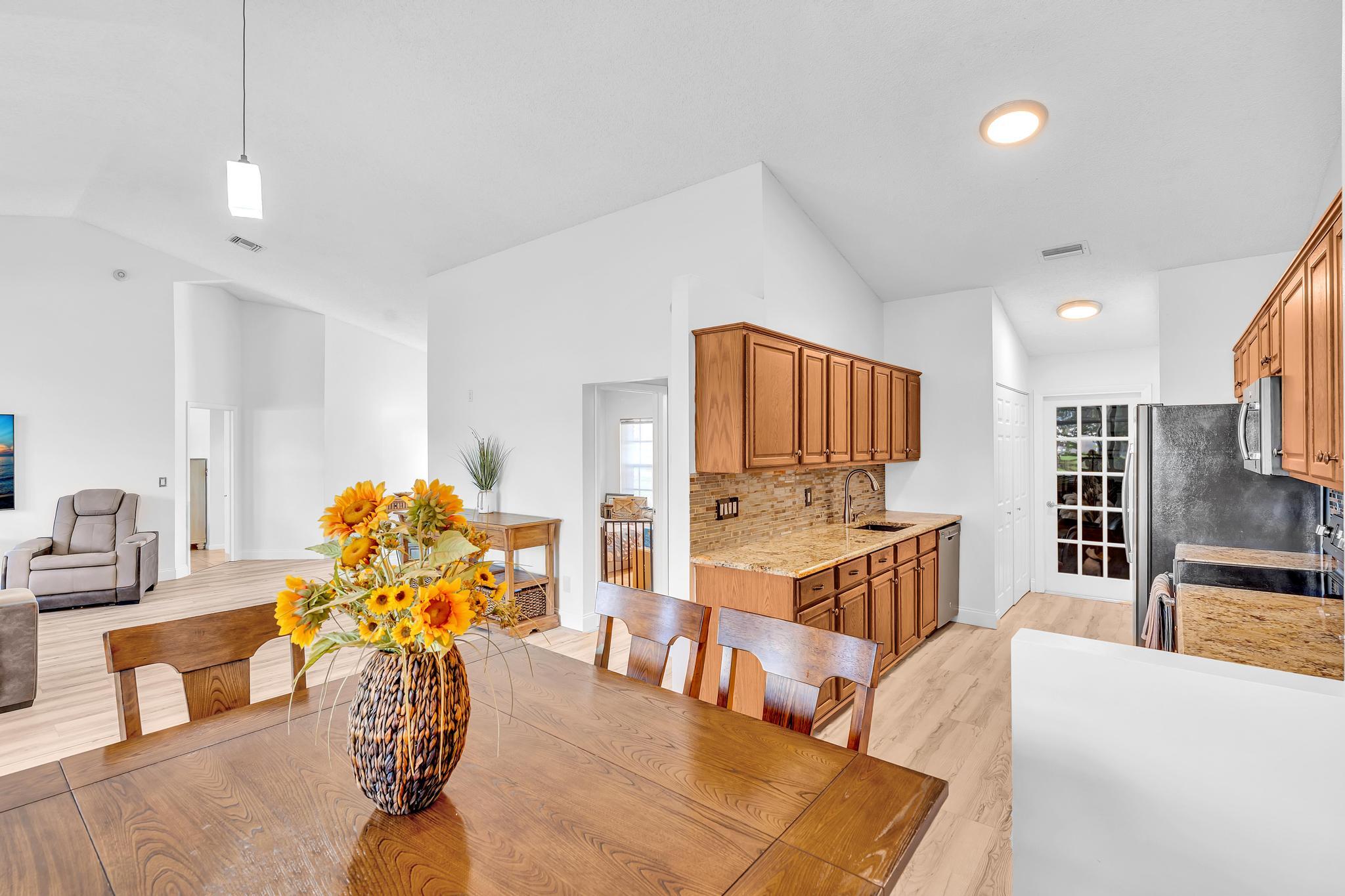 8099 CASSIA Drive
