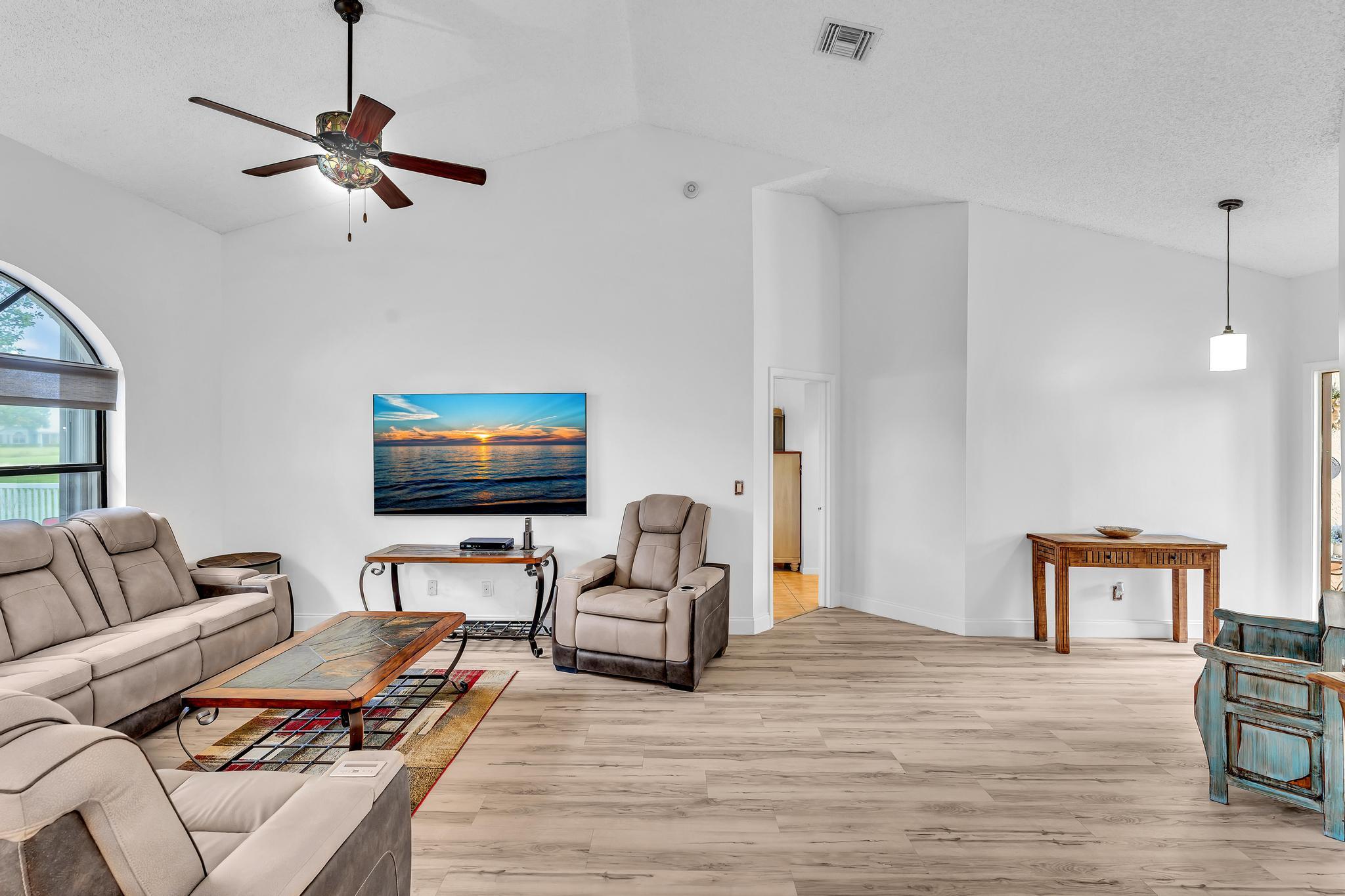 8099 CASSIA Drive