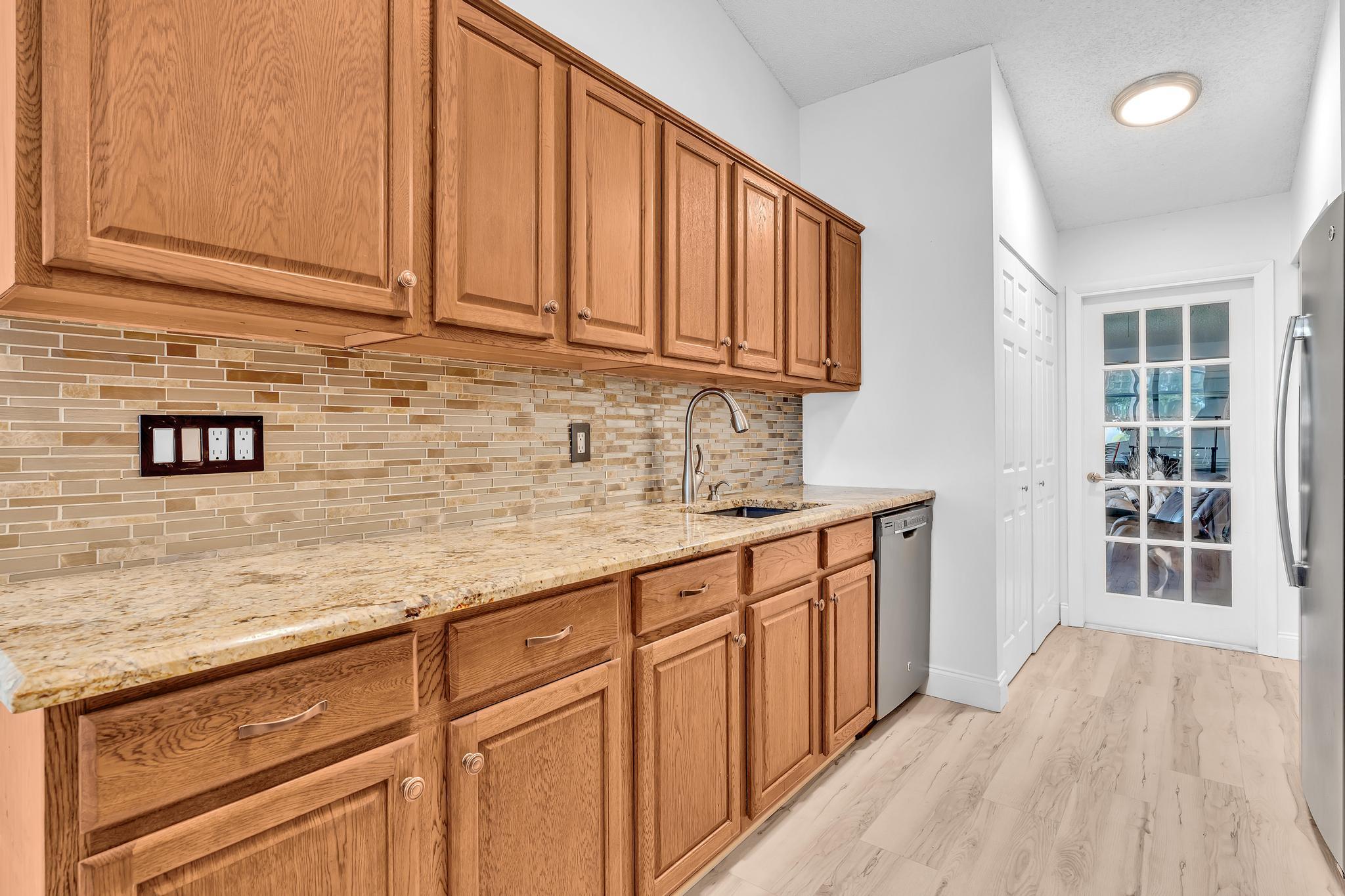 8099 CASSIA Drive