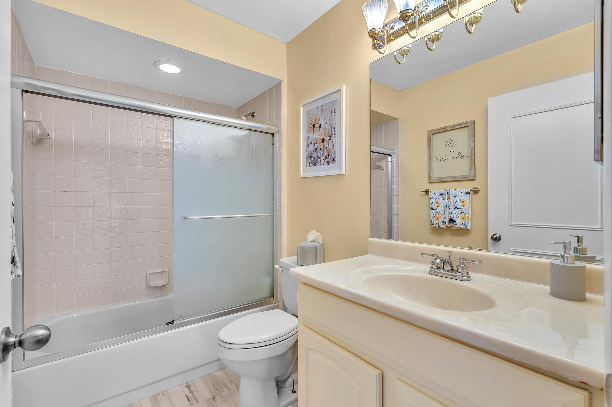 8099 CASSIA Drive
