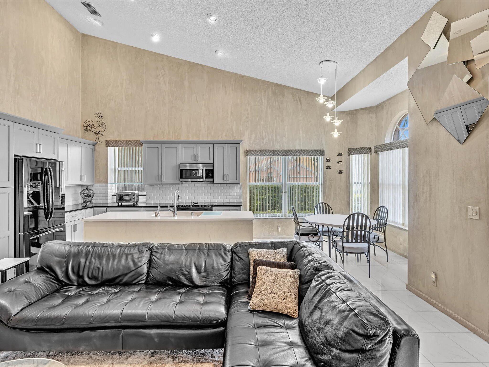 8319 Horseshoe Bay Road