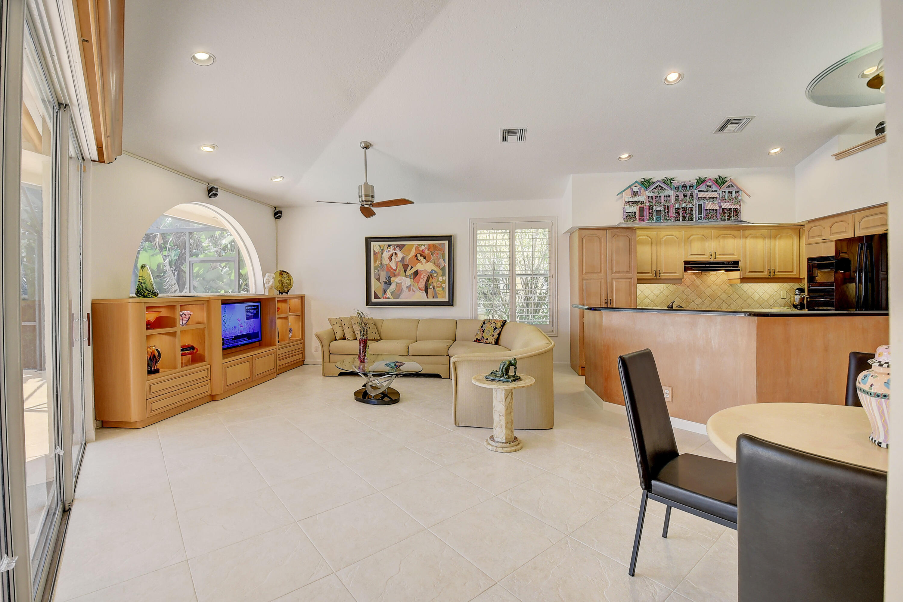 7812 Dorchester Road
