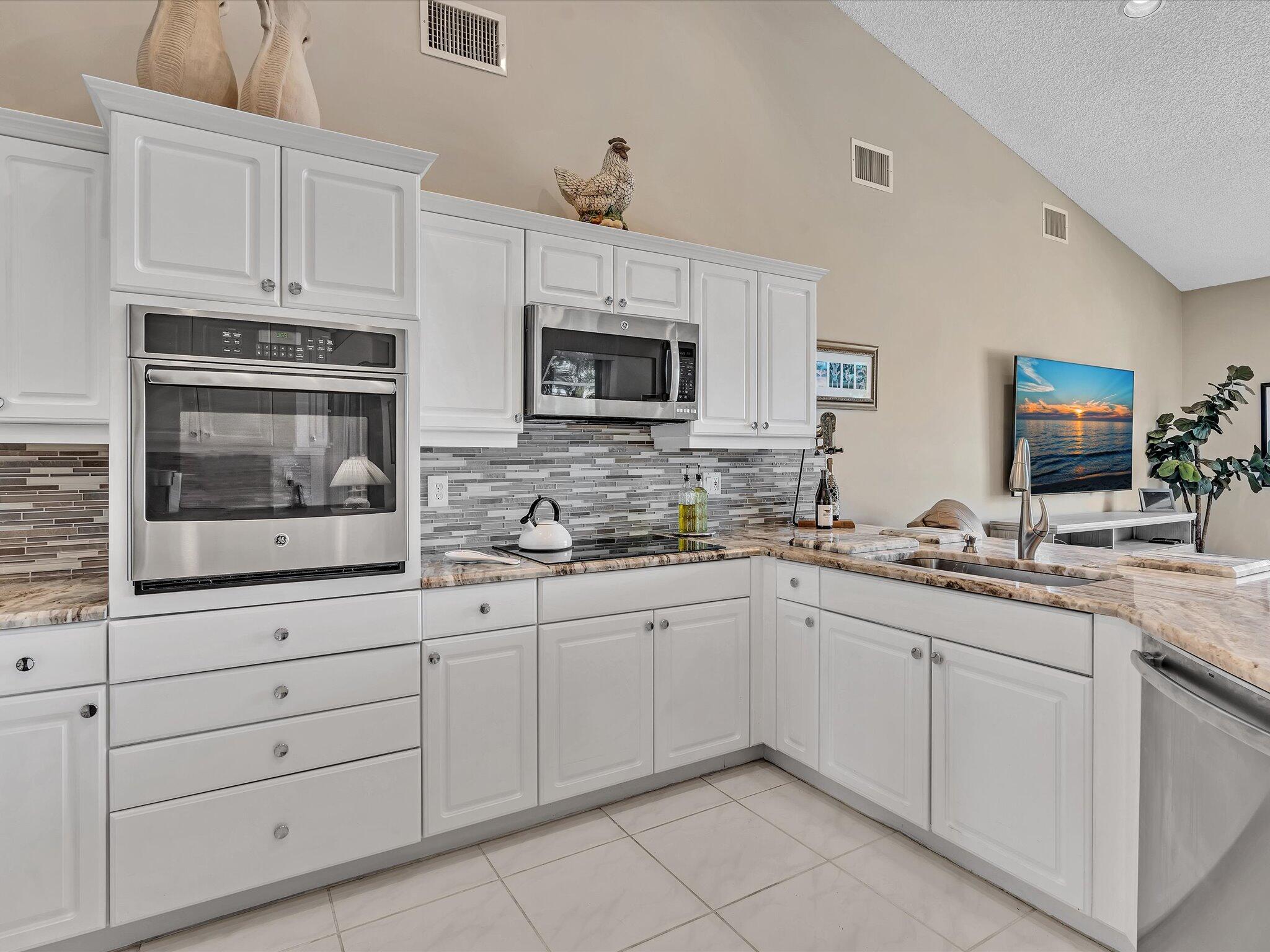 7868 Bridlington Drive