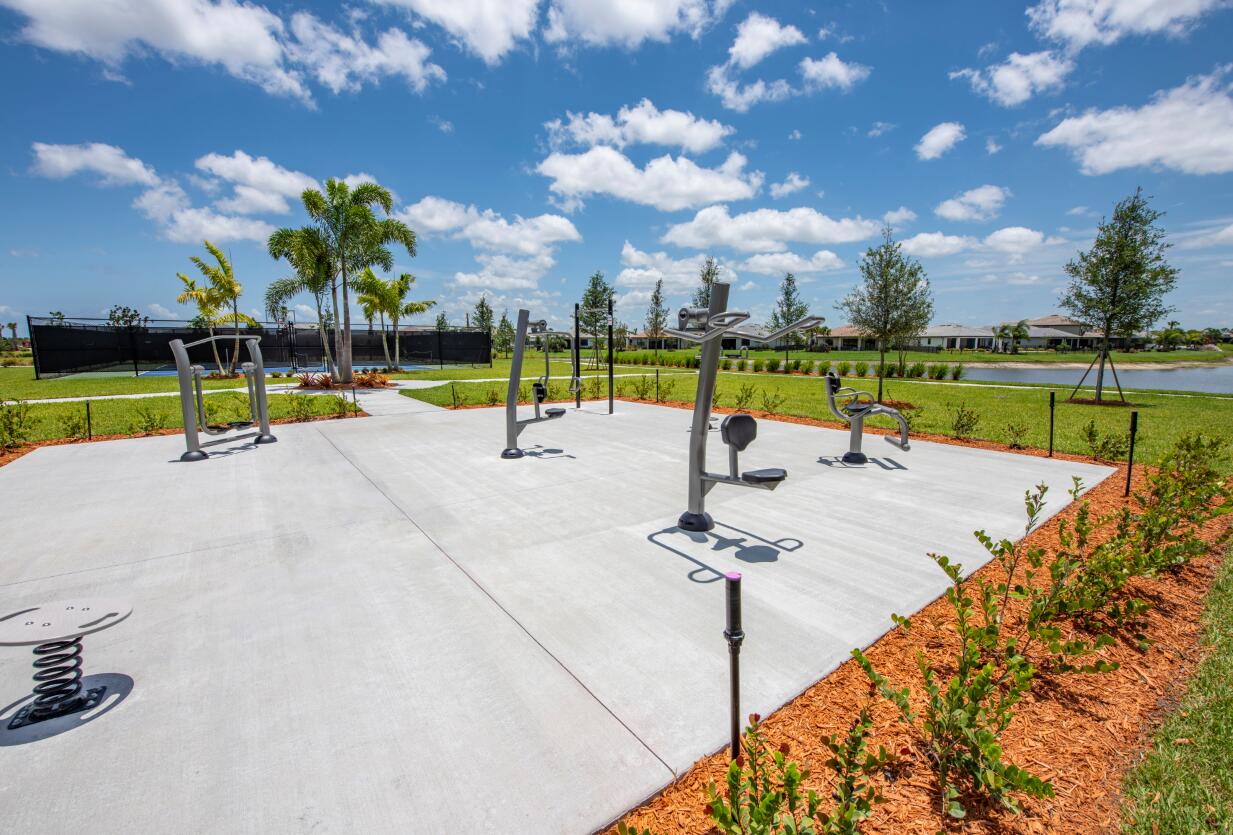 885 SE Courances Dr 312, Port St. Lucie Unit: 312