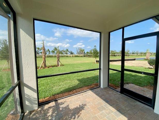 885 SE Courances Dr 312, Port St. Lucie Unit: 312
