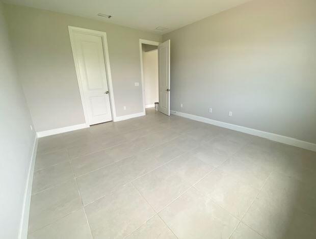 885 SE Courances Dr 312, Port St. Lucie Unit: 312