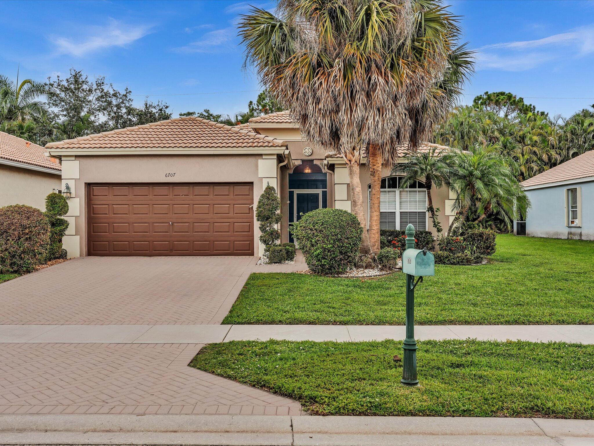 6707 Southport Drive