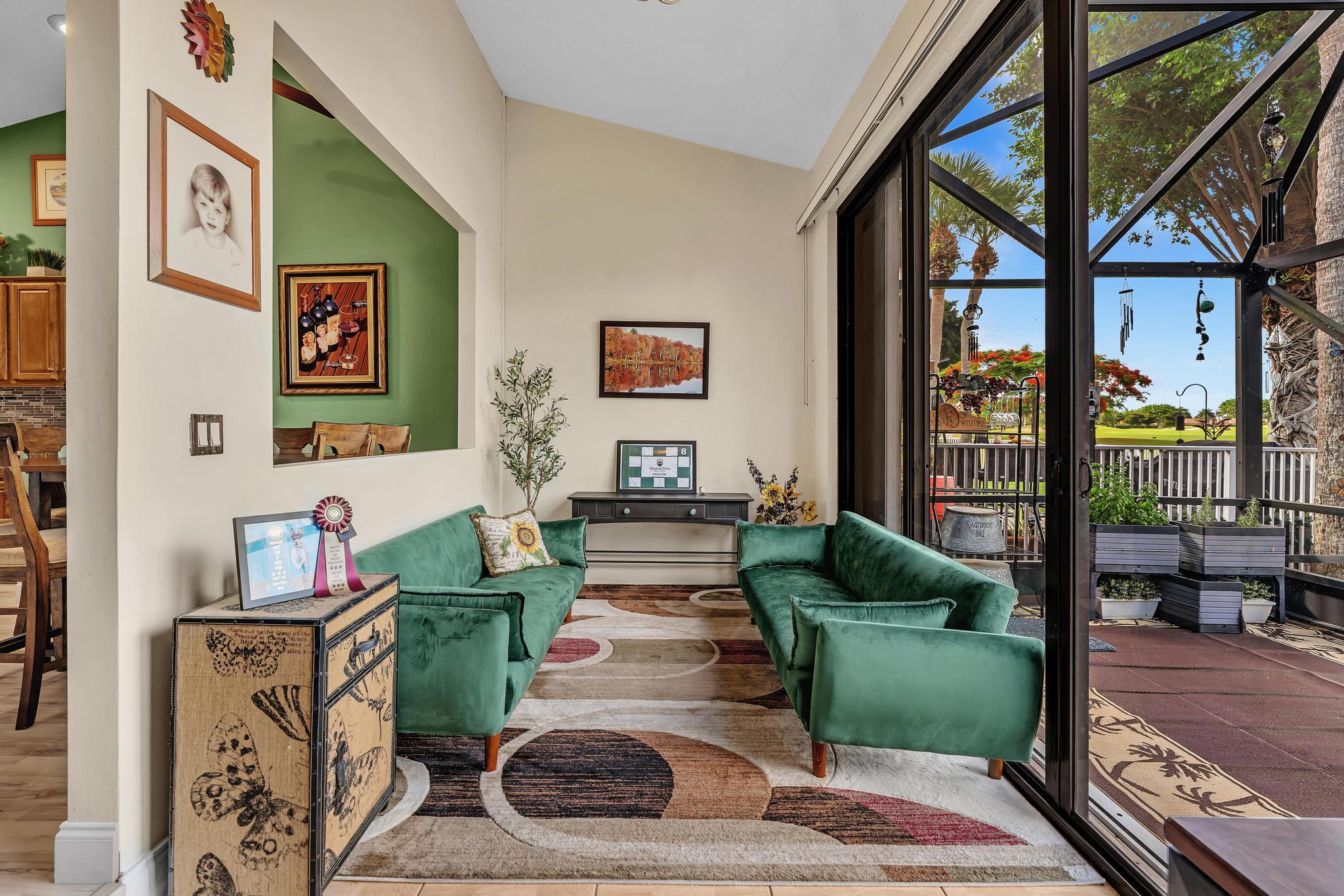 8099 Cassia Drive