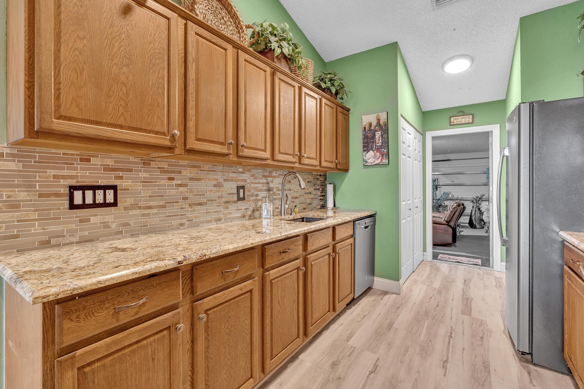 8099 Cassia Drive