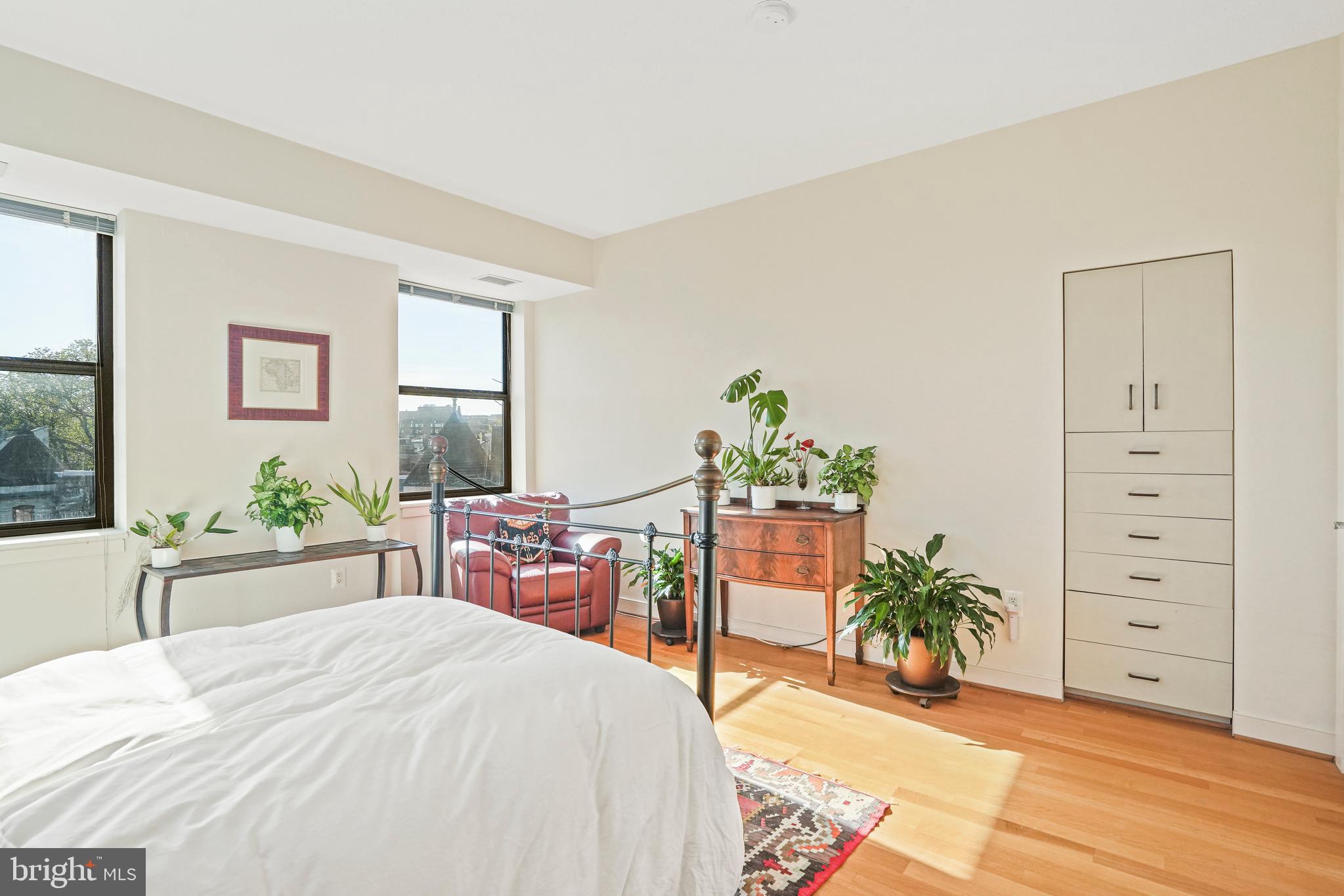 1615 New Hampshire AVENUE NW Unit: 42