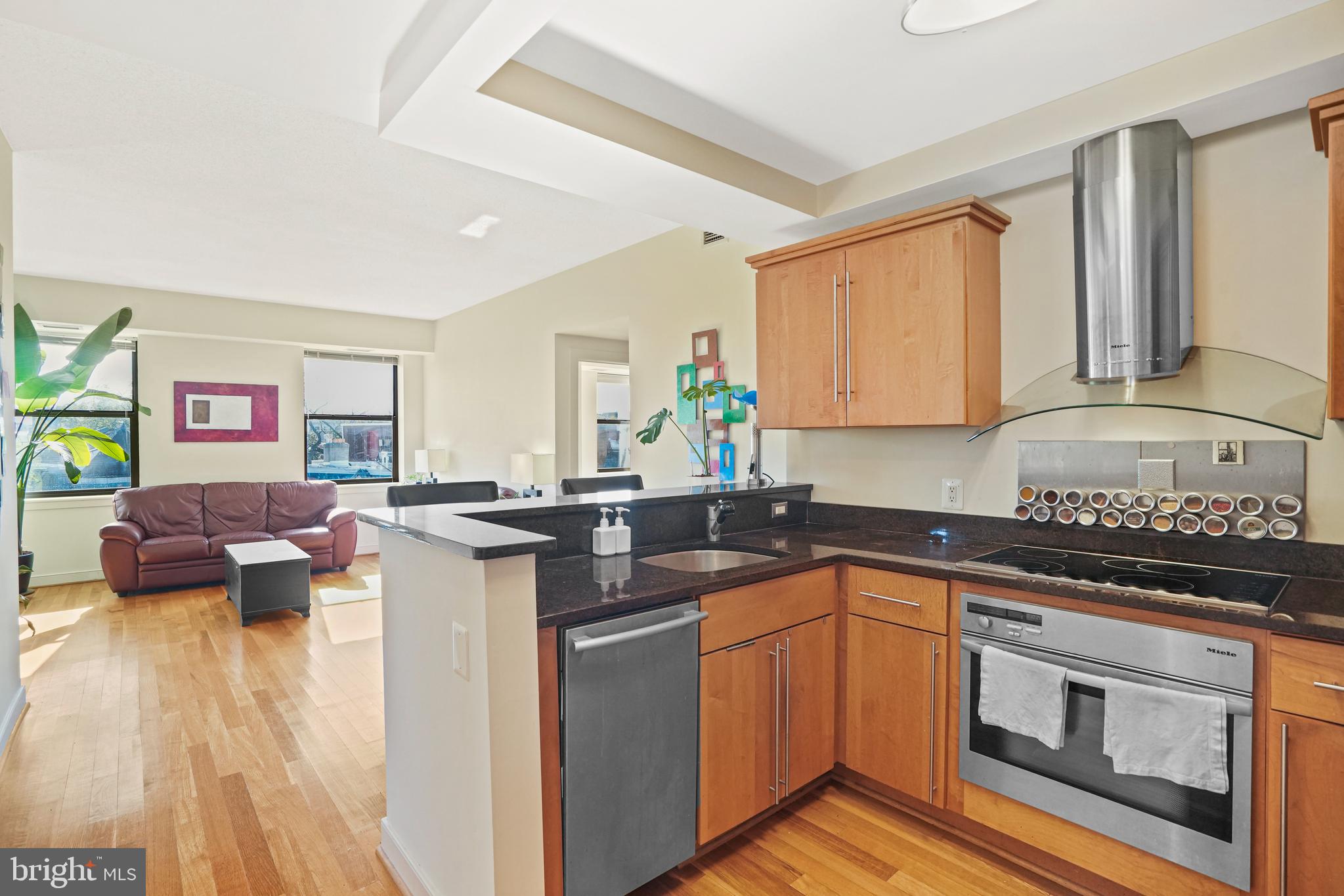1615 New Hampshire AVENUE NW Unit: 42