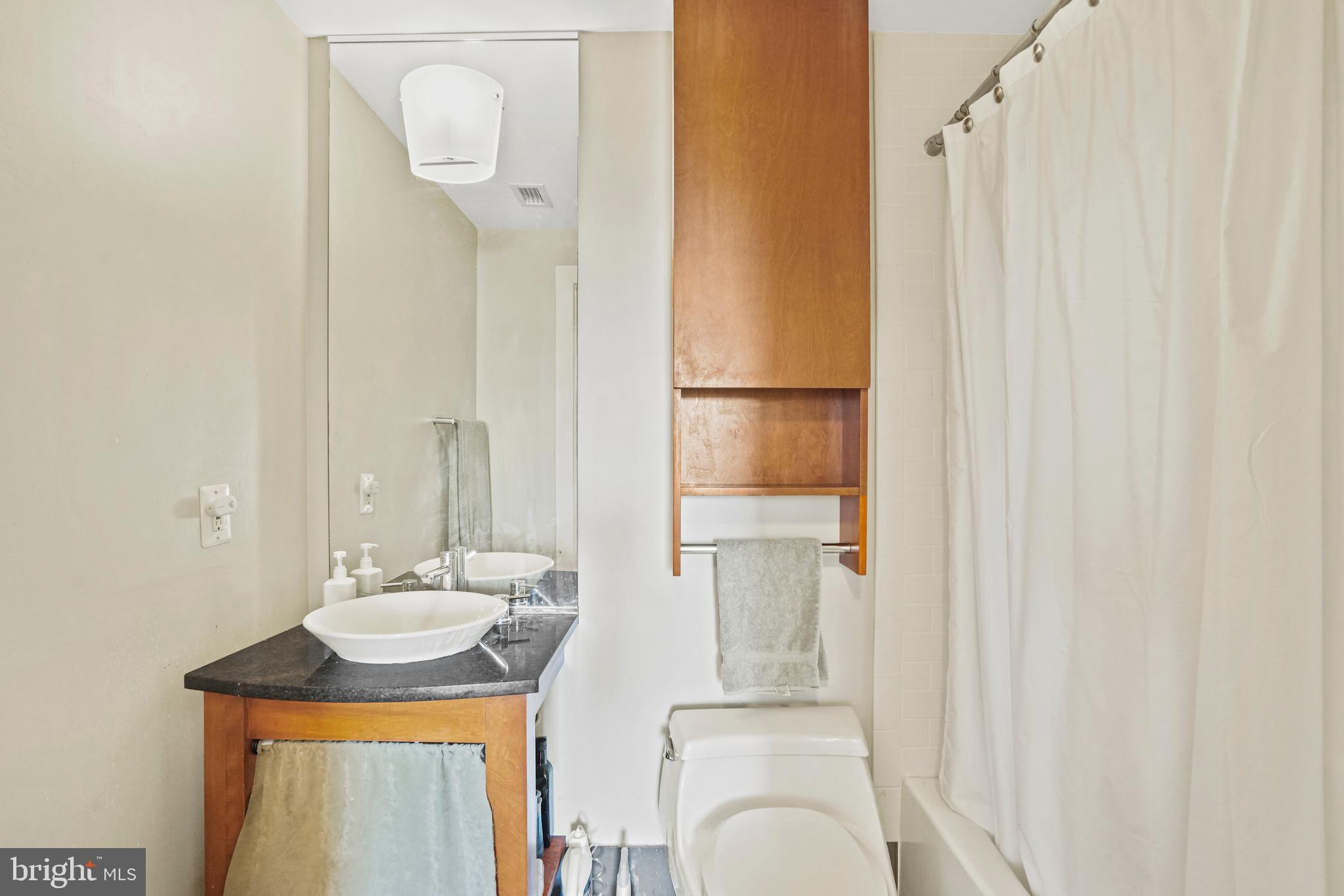 1615 New Hampshire AVENUE NW Unit: 42