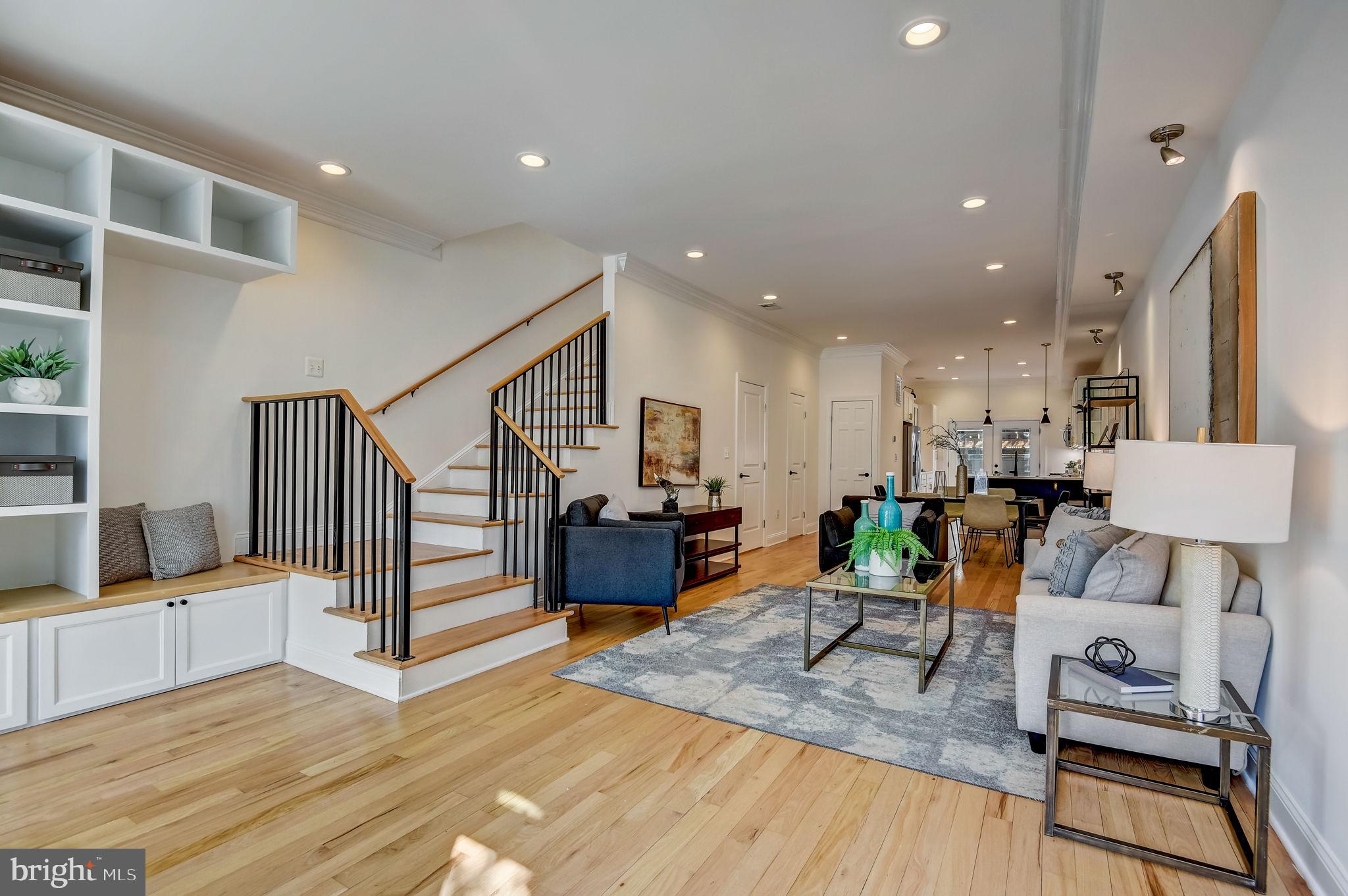 58 Q St NE