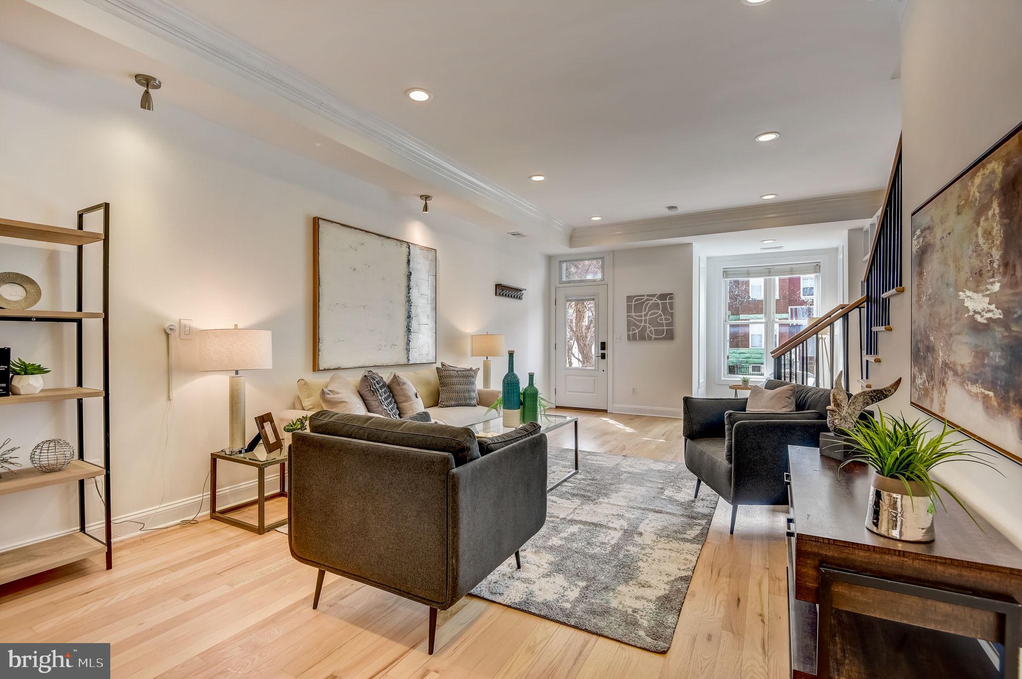 58 Q St NE