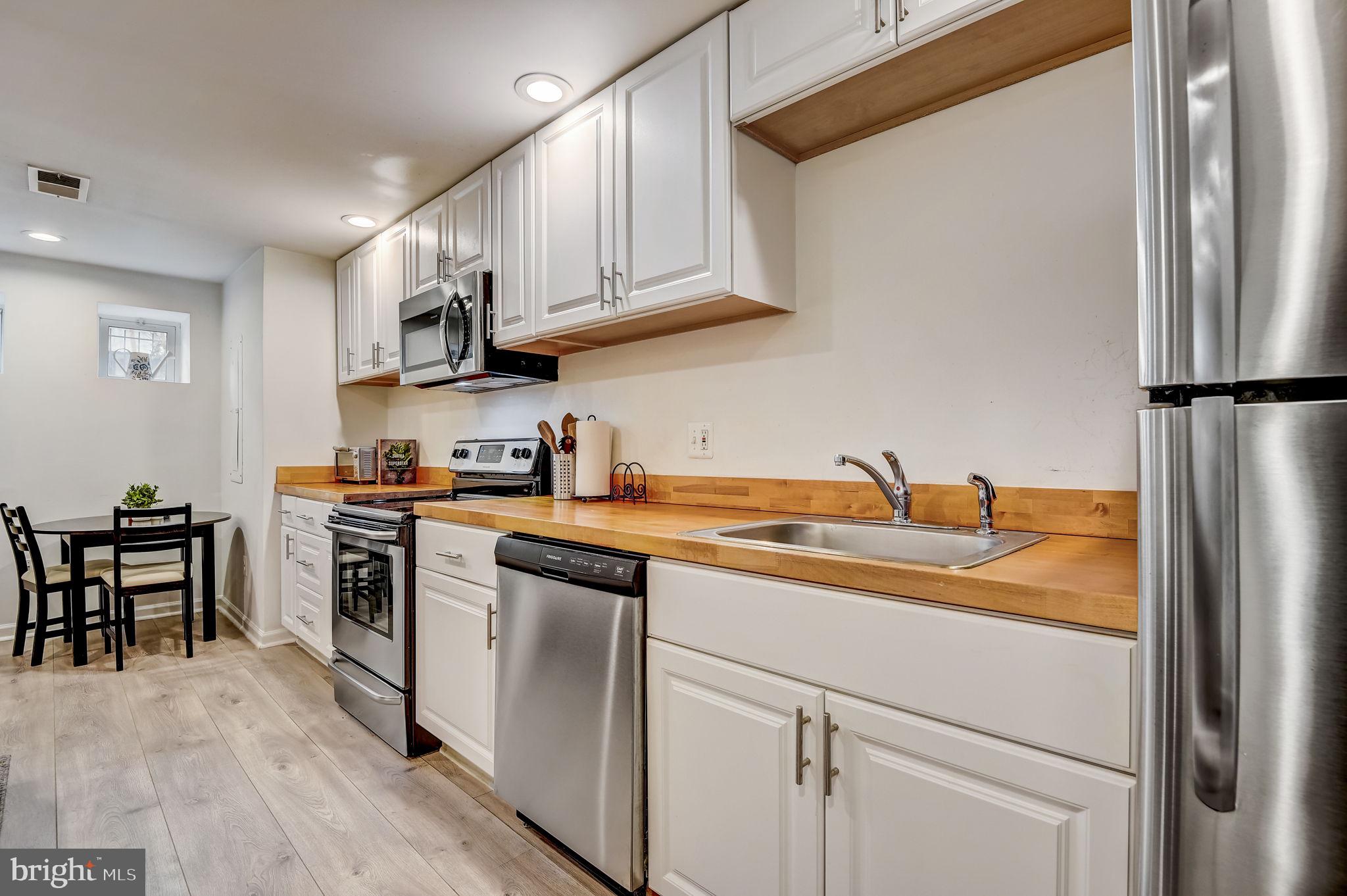 58 Q St NE