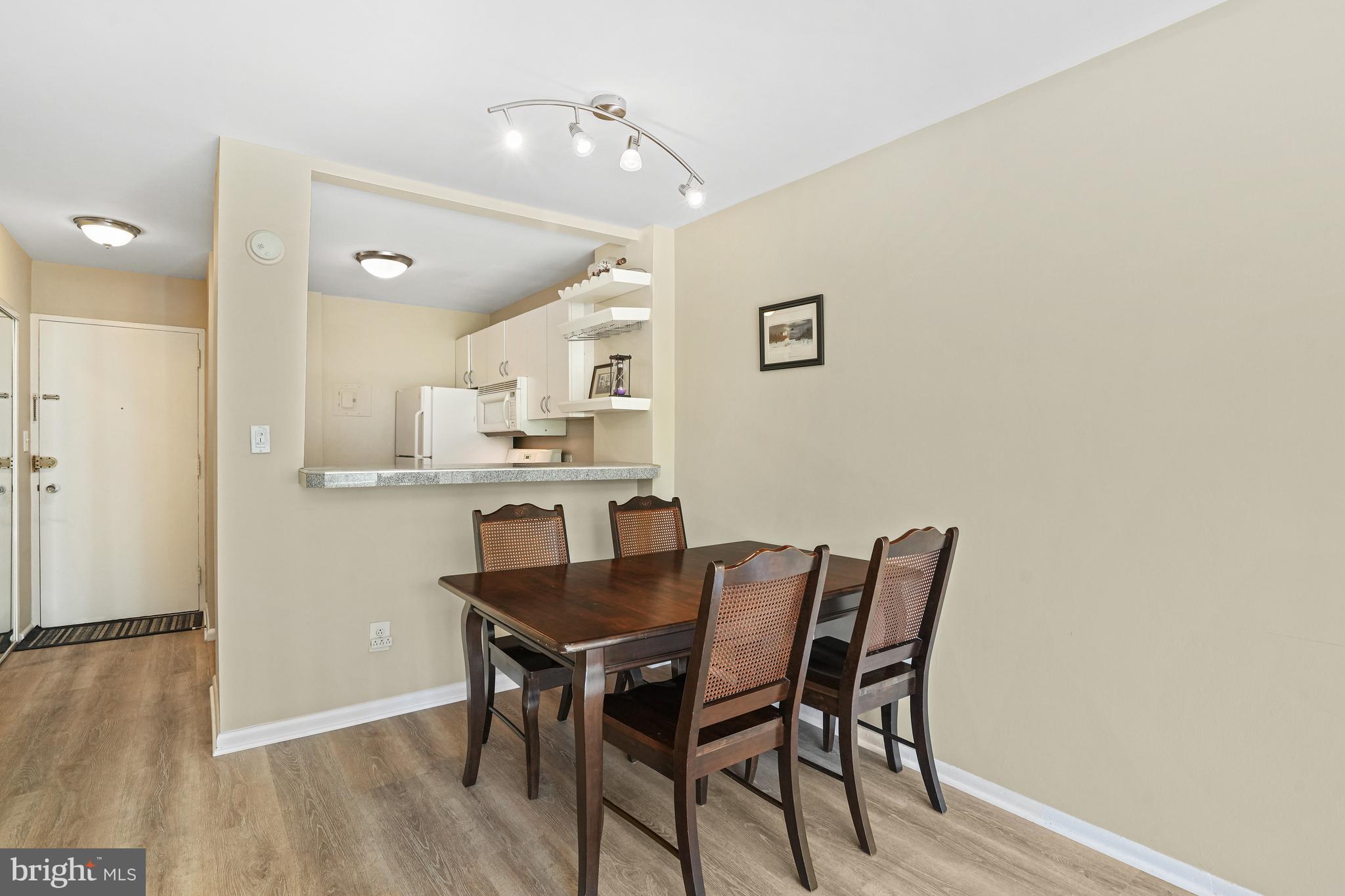 1330 NEW HAMPSHIRE AVENUE NW 411