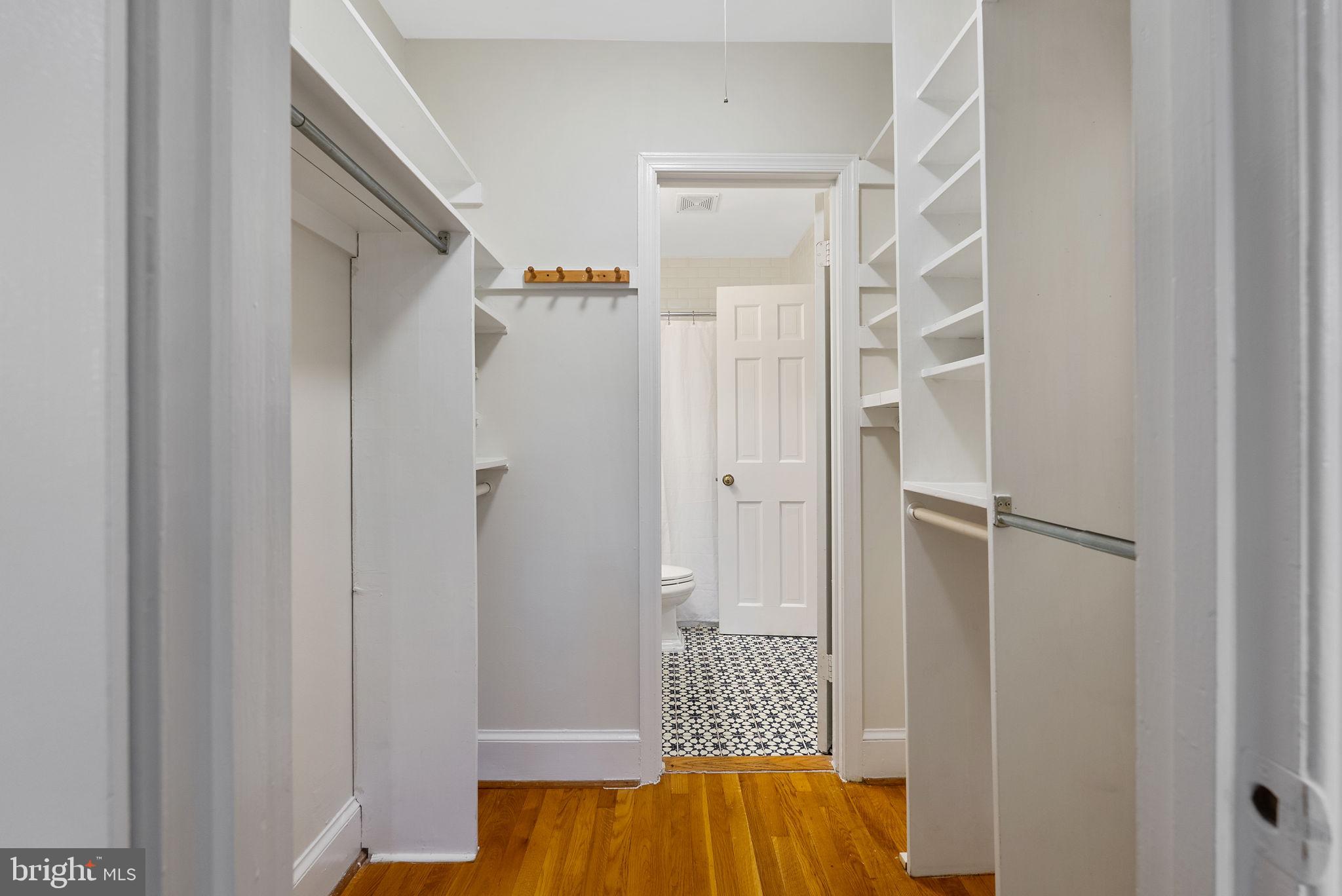 311 9TH STREET SE