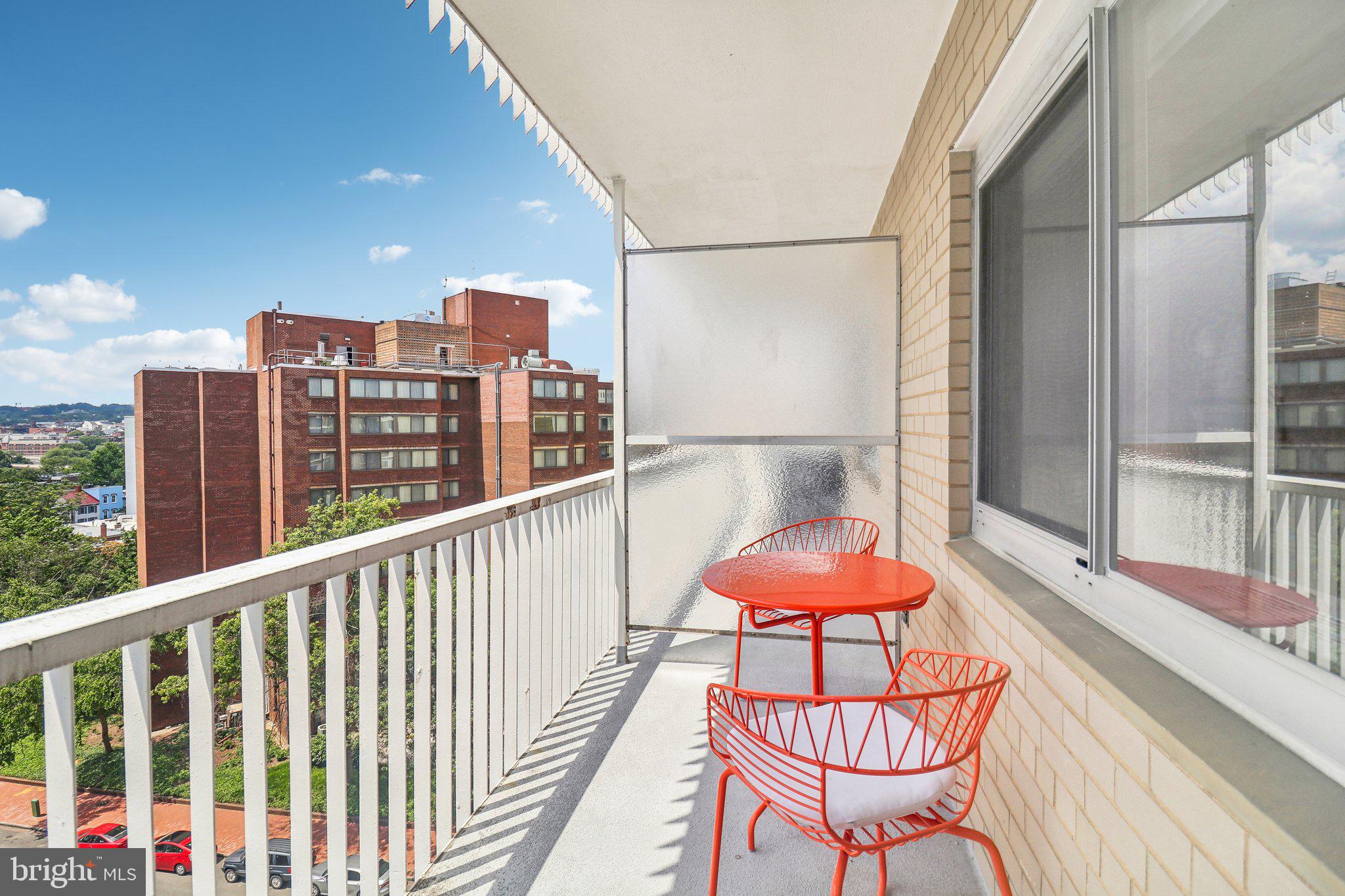 730 24th St NW #803