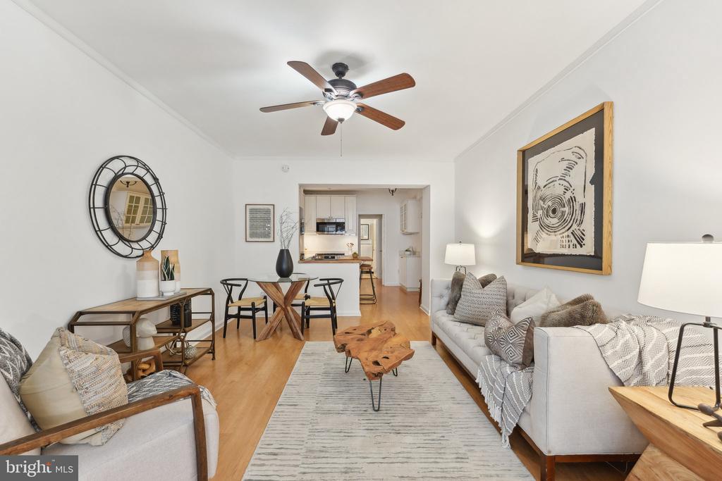 1 SCOTT CIRCLE NW 302
