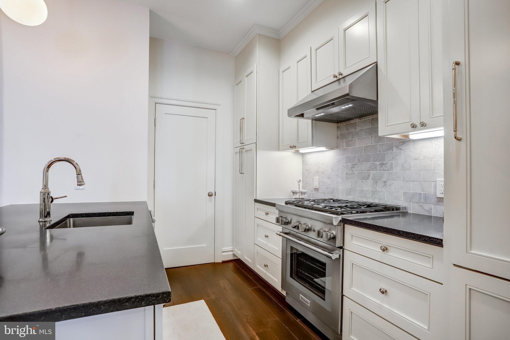 1422 Q St NW #101