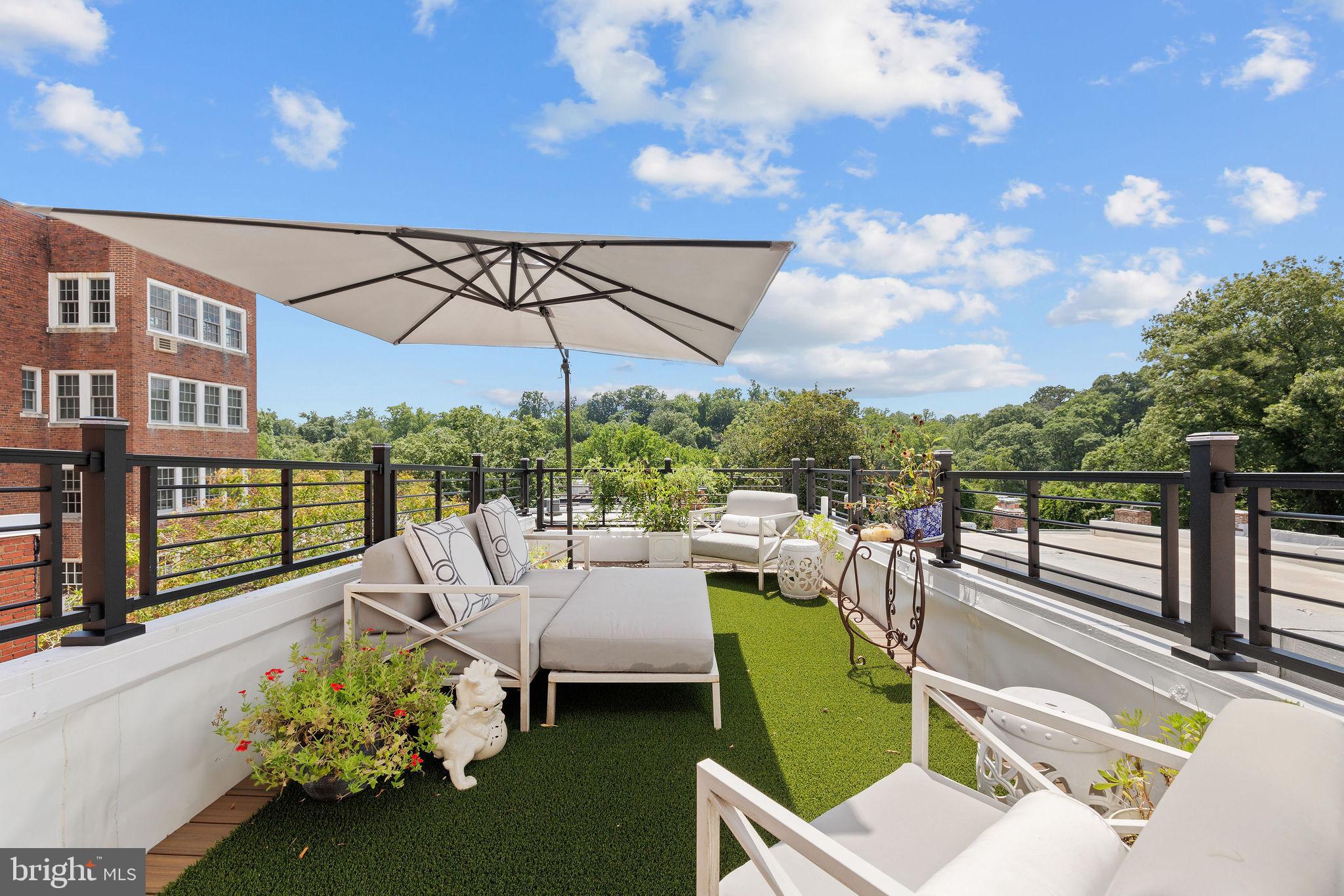 2548 MASSACHUSETTS AVENUE NW