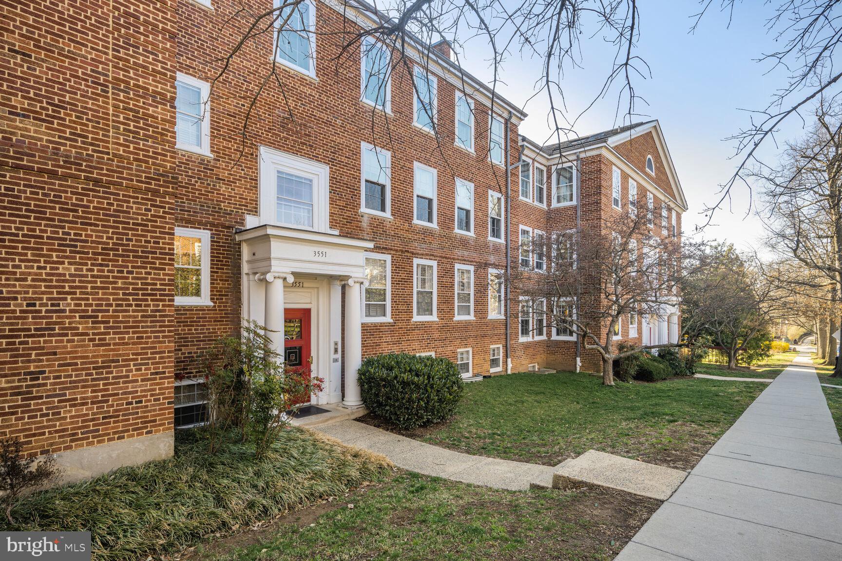 3551 39TH STREET NW E515