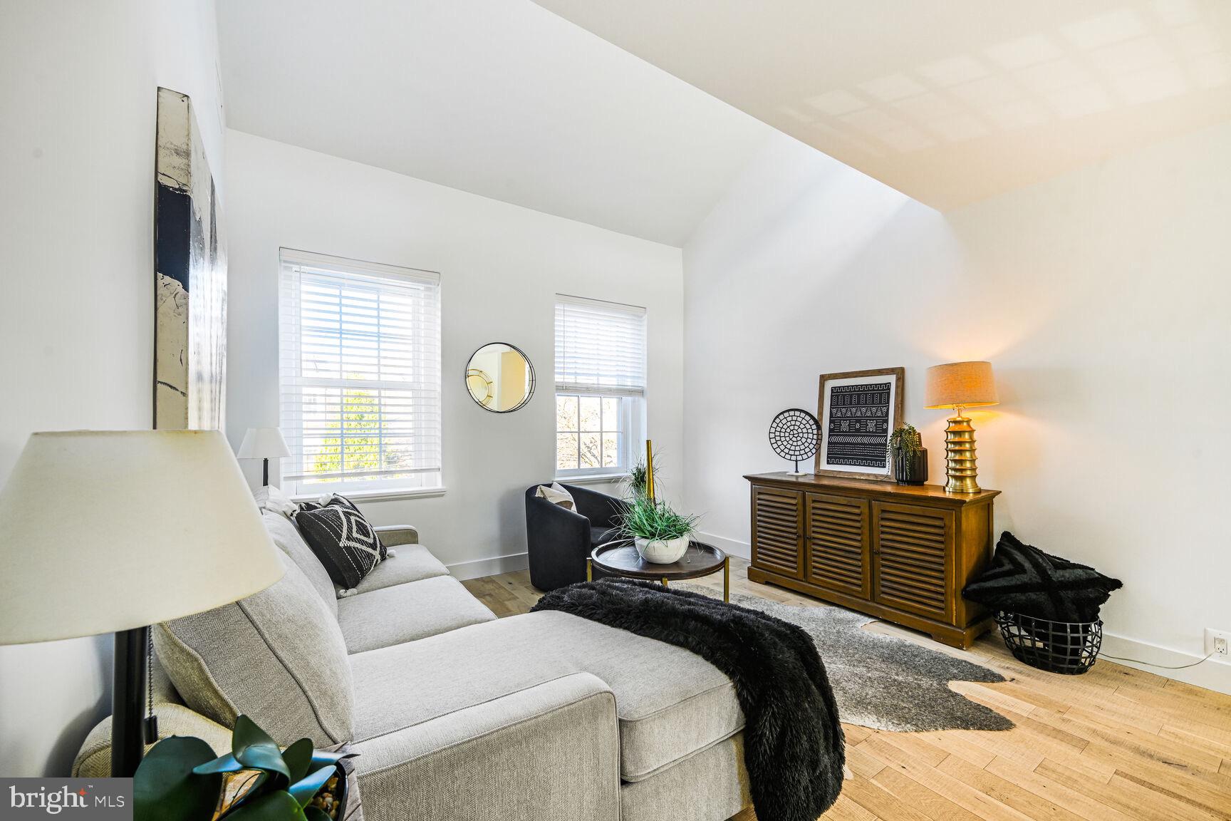 3551 39TH STREET NW E515