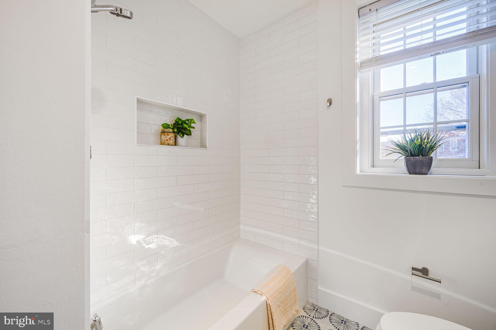 3551 39TH STREET NW E515